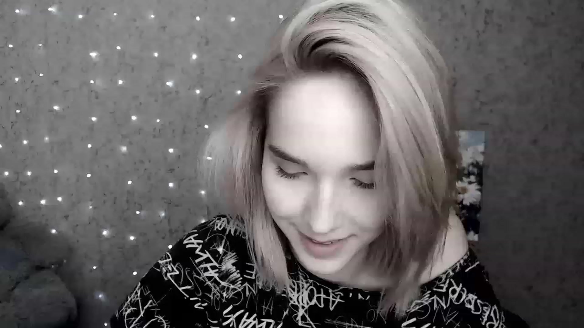 Gallery image thumbnail from EvaRockStar's myfreecams stream on, 02/12/2023, 15:50 image 10 of 20
