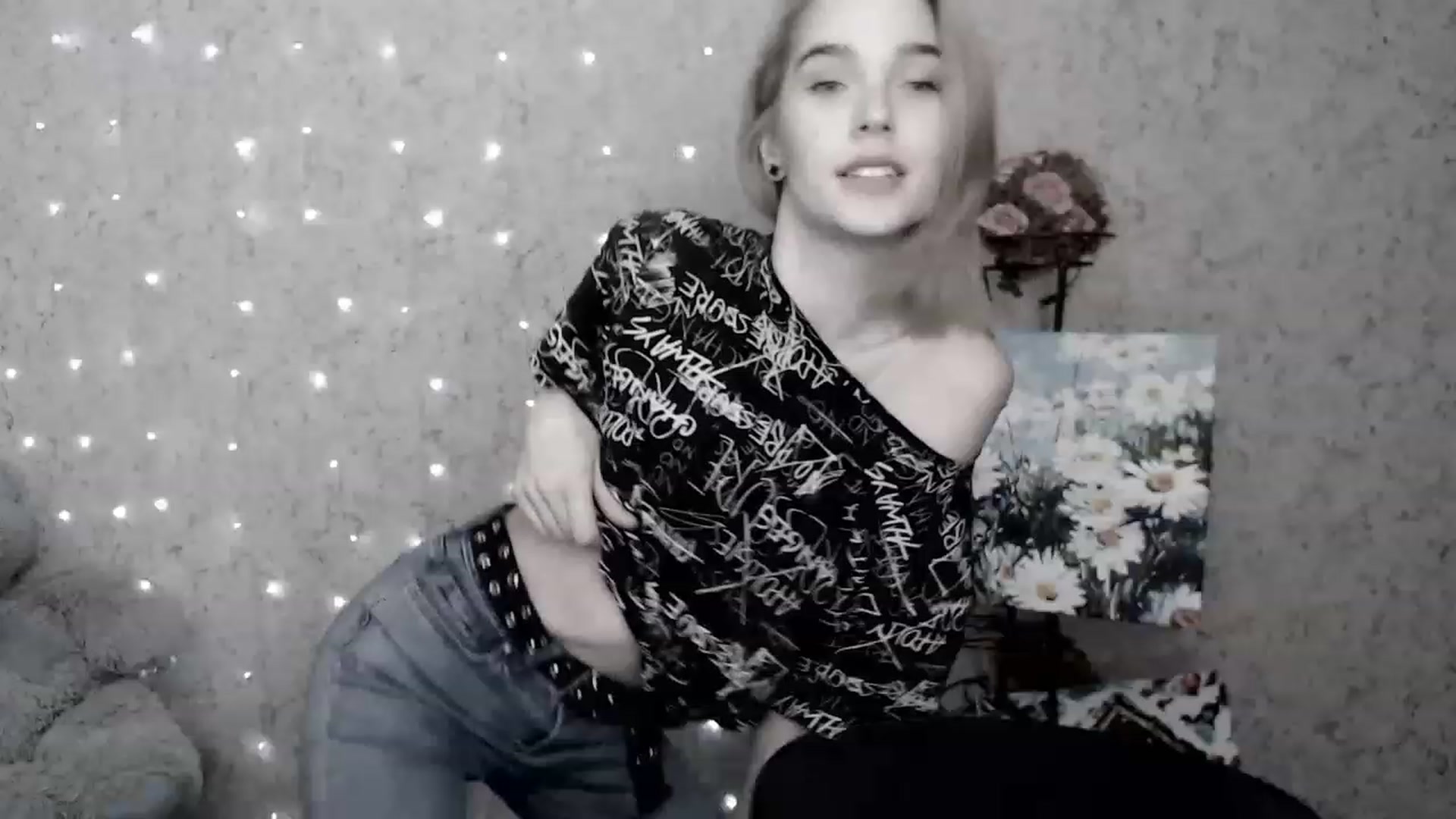 Gallery image thumbnail from EvaRockStar's myfreecams stream on, 02/12/2023, 15:50 image 17 of 20