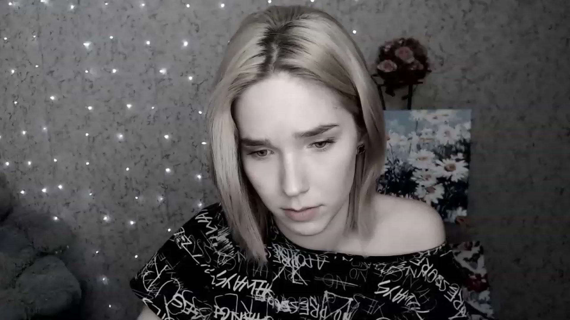 Gallery image thumbnail from EvaRockStar's myfreecams stream on, 02/12/2023, 15:50 image 4 of 20