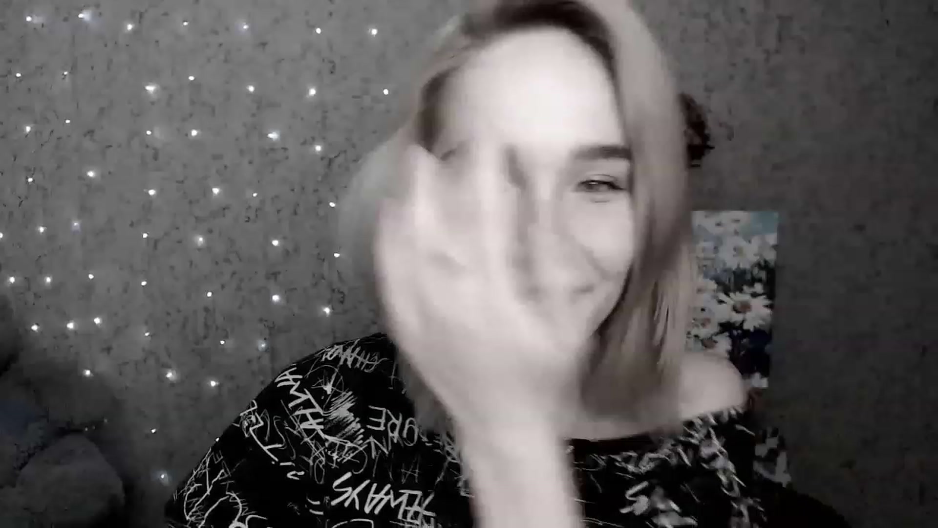 Gallery image thumbnail from EvaRockStar's myfreecams stream on, 02/12/2023, 15:50 image 11 of 20