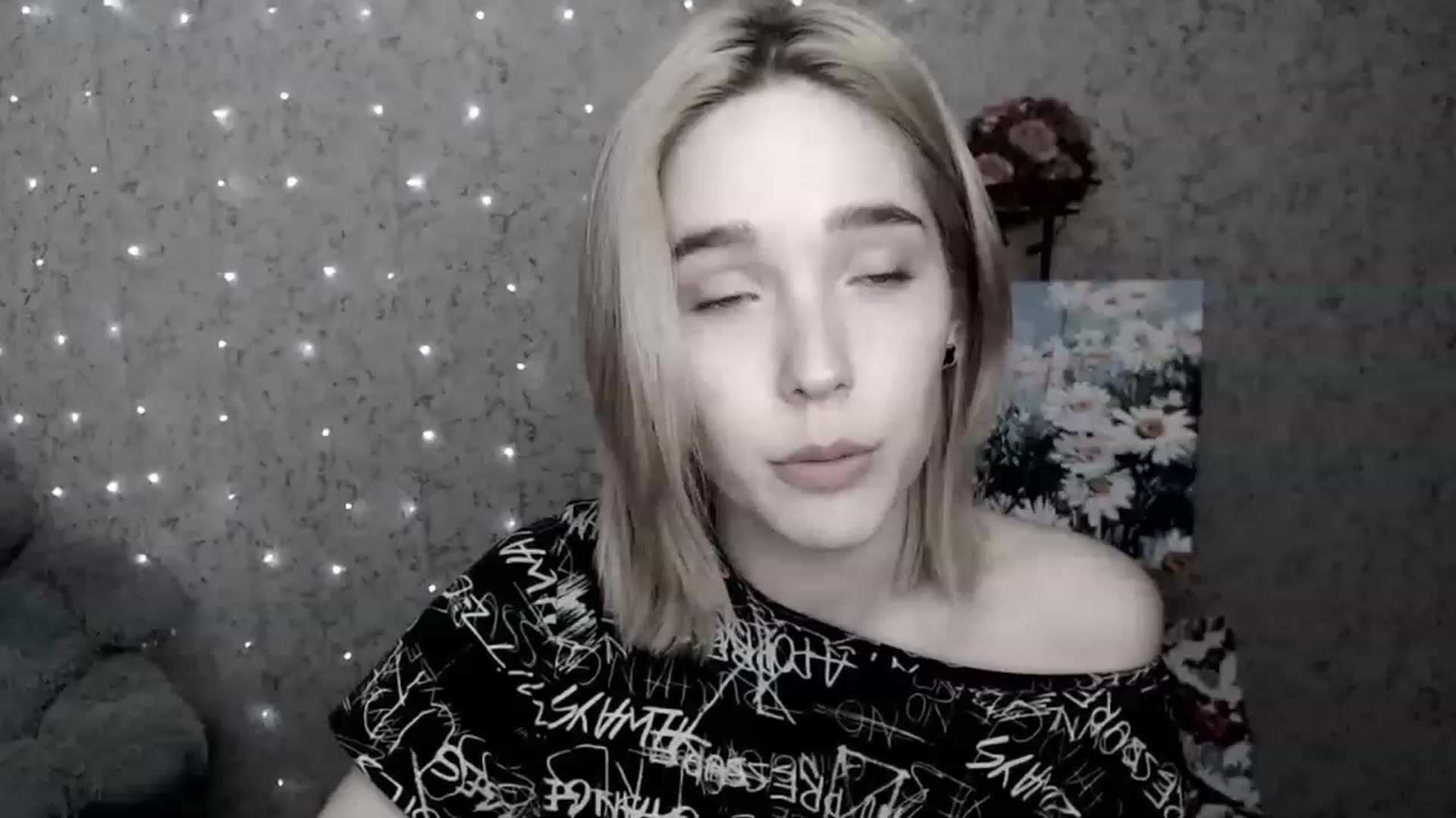 Gallery image thumbnail from EvaRockStar's myfreecams stream on, 02/12/2023, 15:50 image 1 of 20