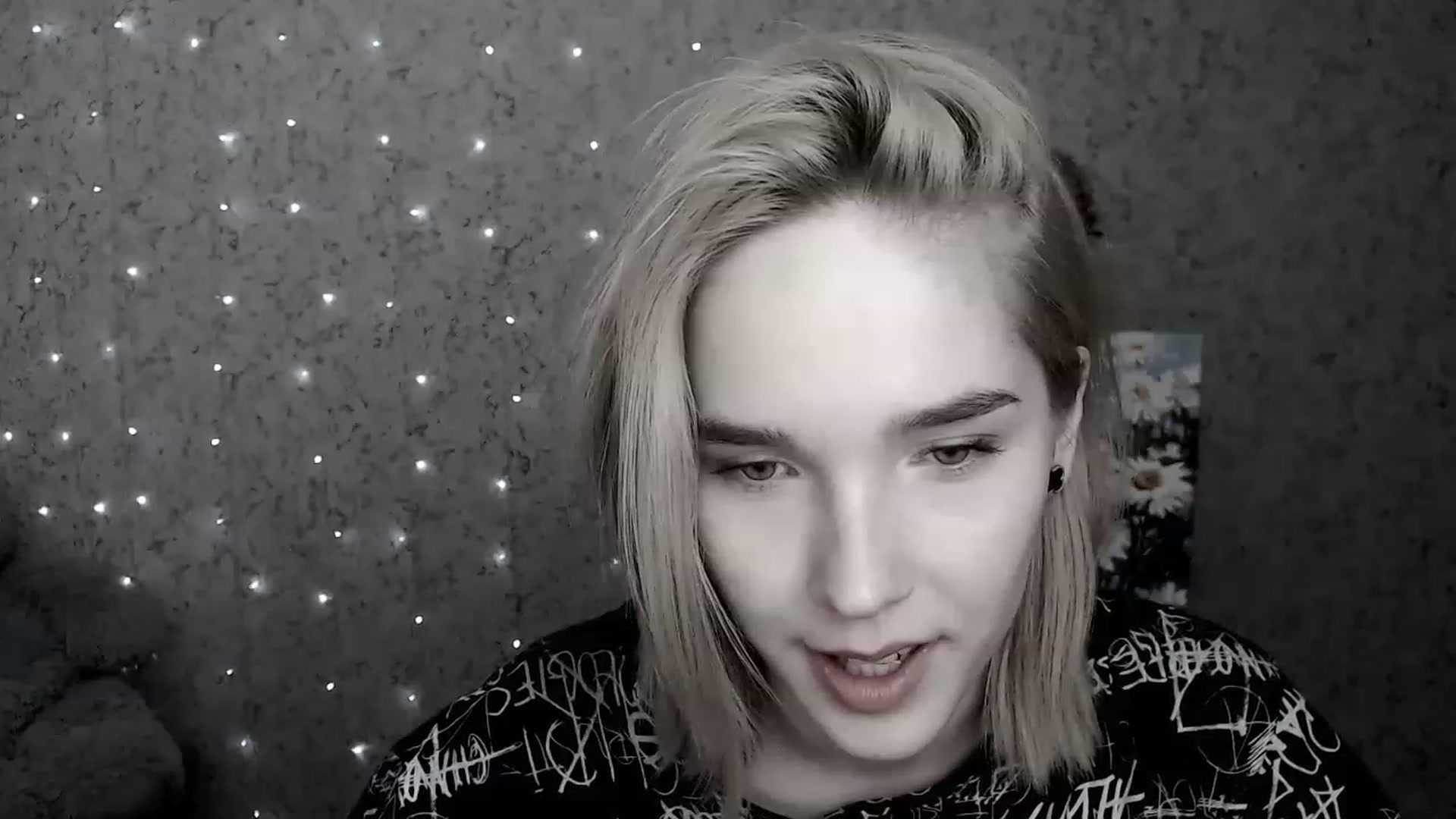 Gallery image thumbnail from EvaRockStar's myfreecams stream on, 02/12/2023, 17:29 image 2 of 20