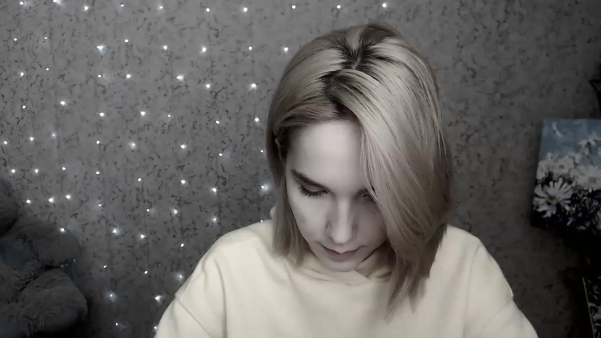 Gallery image thumbnail from EvaRockStar's myfreecams stream on, 02/12/2023, 17:29 image 19 of 20