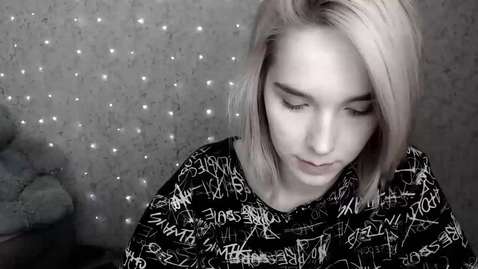 Gallery image thumbnail from EvaRockStar's myfreecams stream on, 02/12/2023, 17:29 image 3 of 20