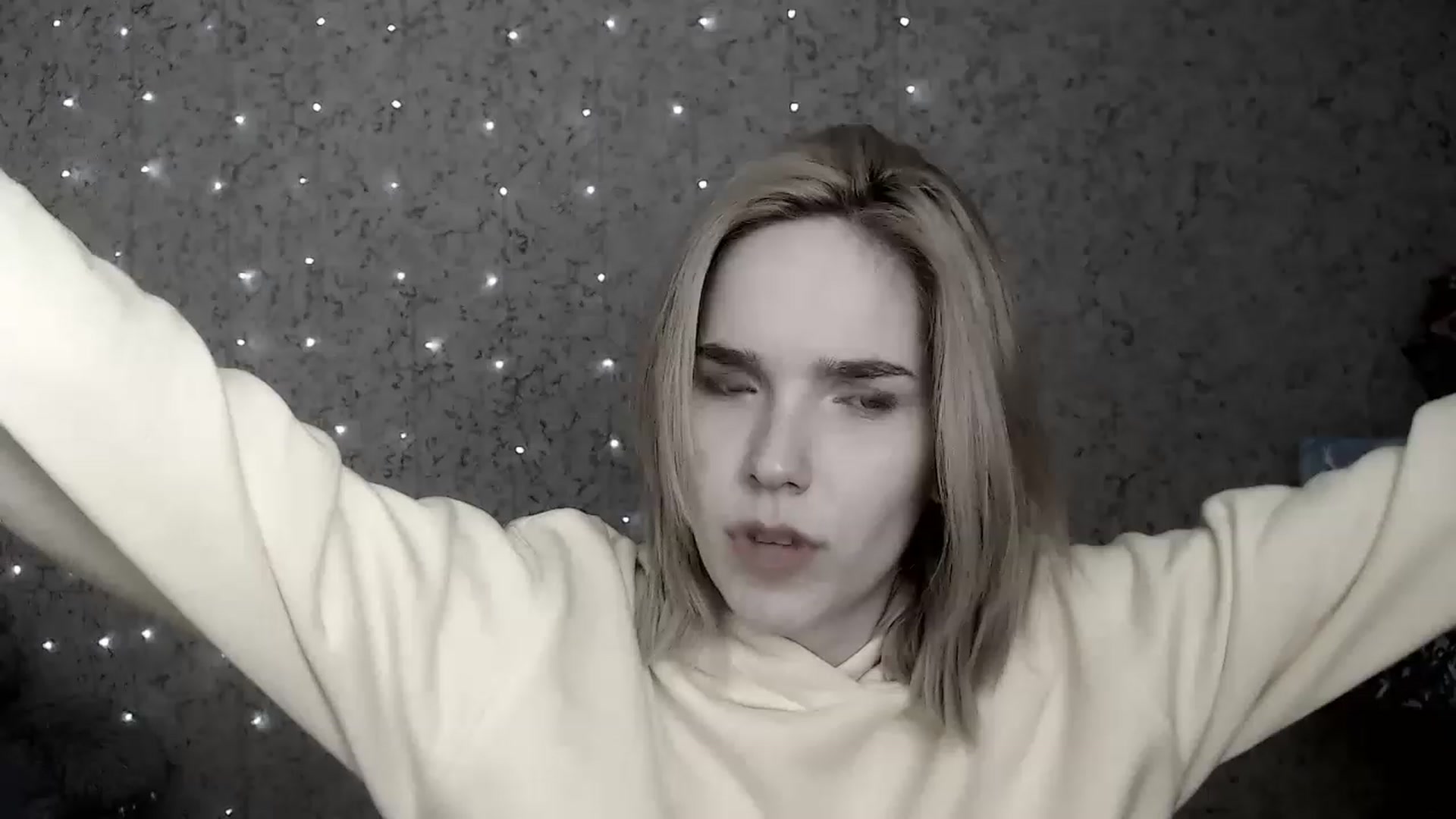 Gallery image thumbnail from EvaRockStar's myfreecams stream on, 02/12/2023, 17:29 image 14 of 20