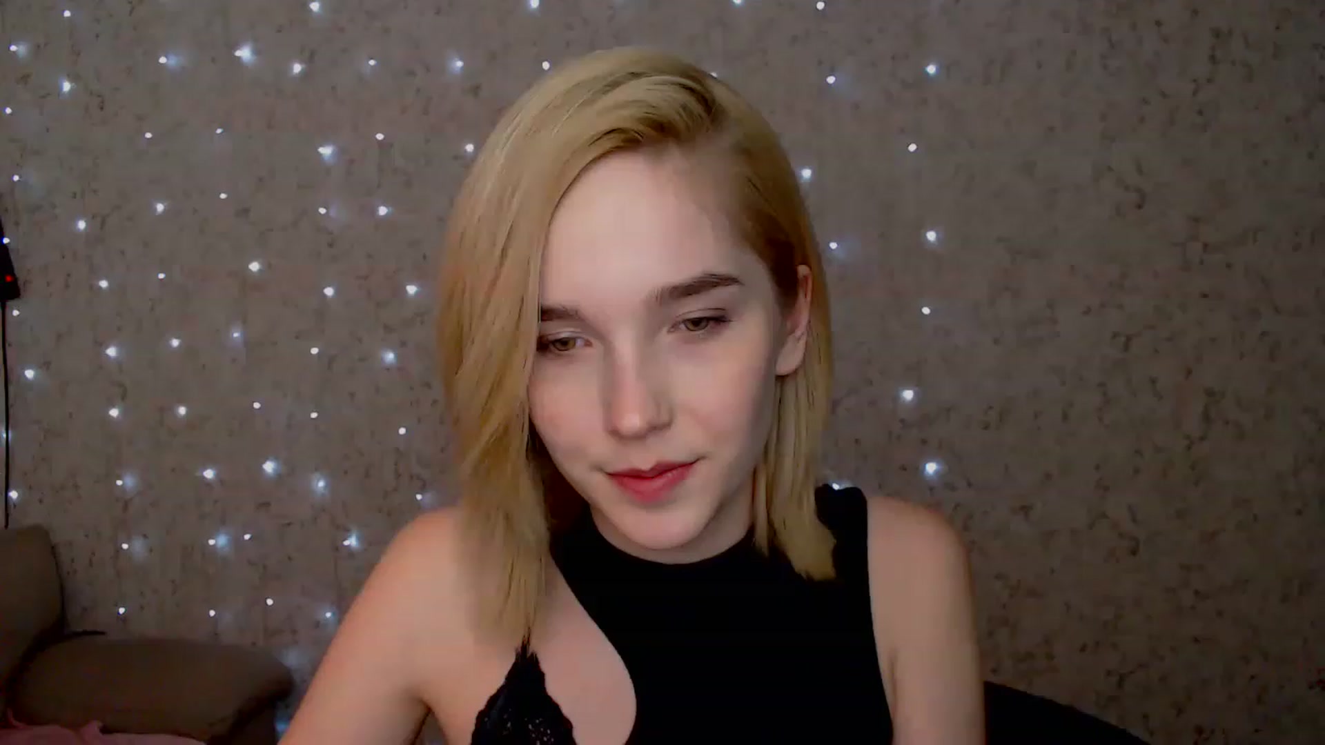 Gallery image thumbnail from EvaRockStar's myfreecams stream on, 02/18/2023, 19:00 image 1 of 20