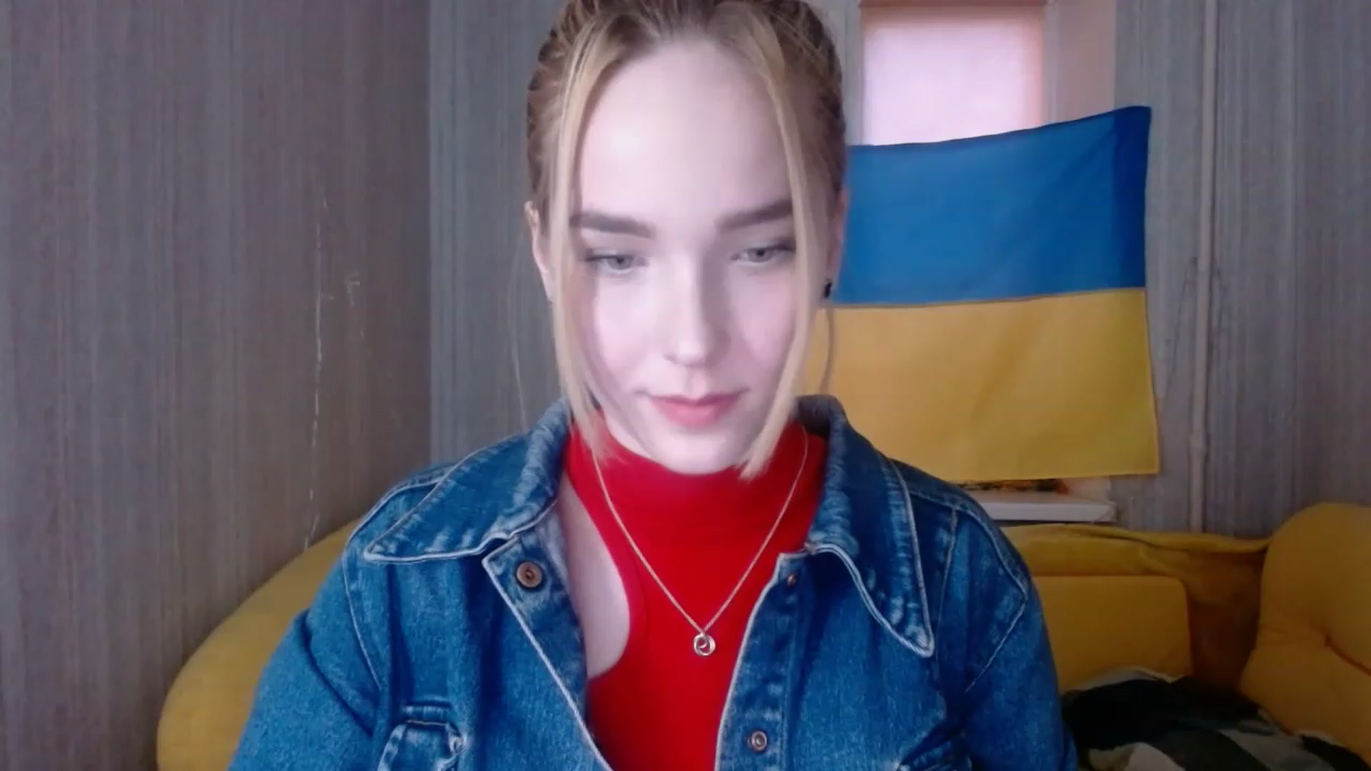Gallery image thumbnail from EvaRockStar's myfreecams stream on, 03/05/2023, 17:24 image 3 of 20