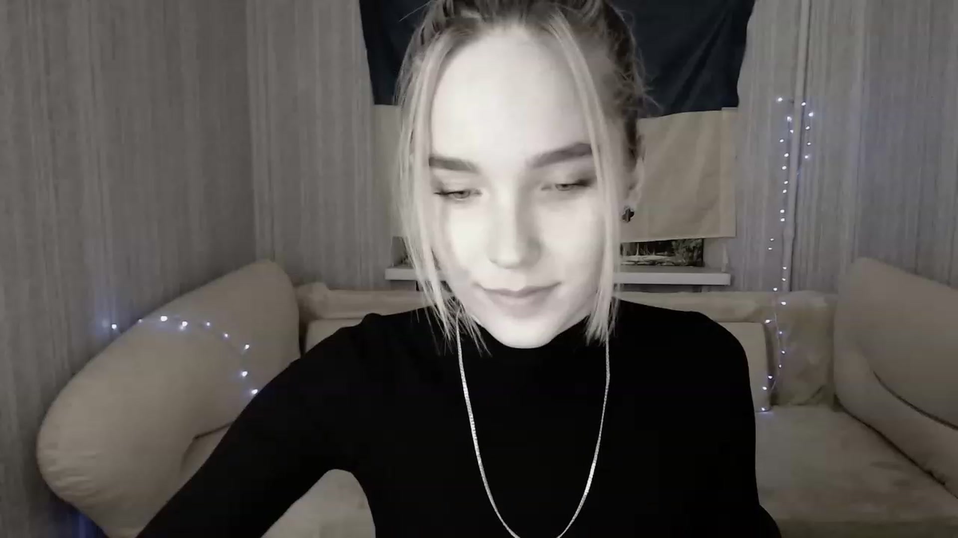 Gallery image thumbnail from EvaRockStar's myfreecams stream on, 03/13/2023, 17:14 image 20 of 20