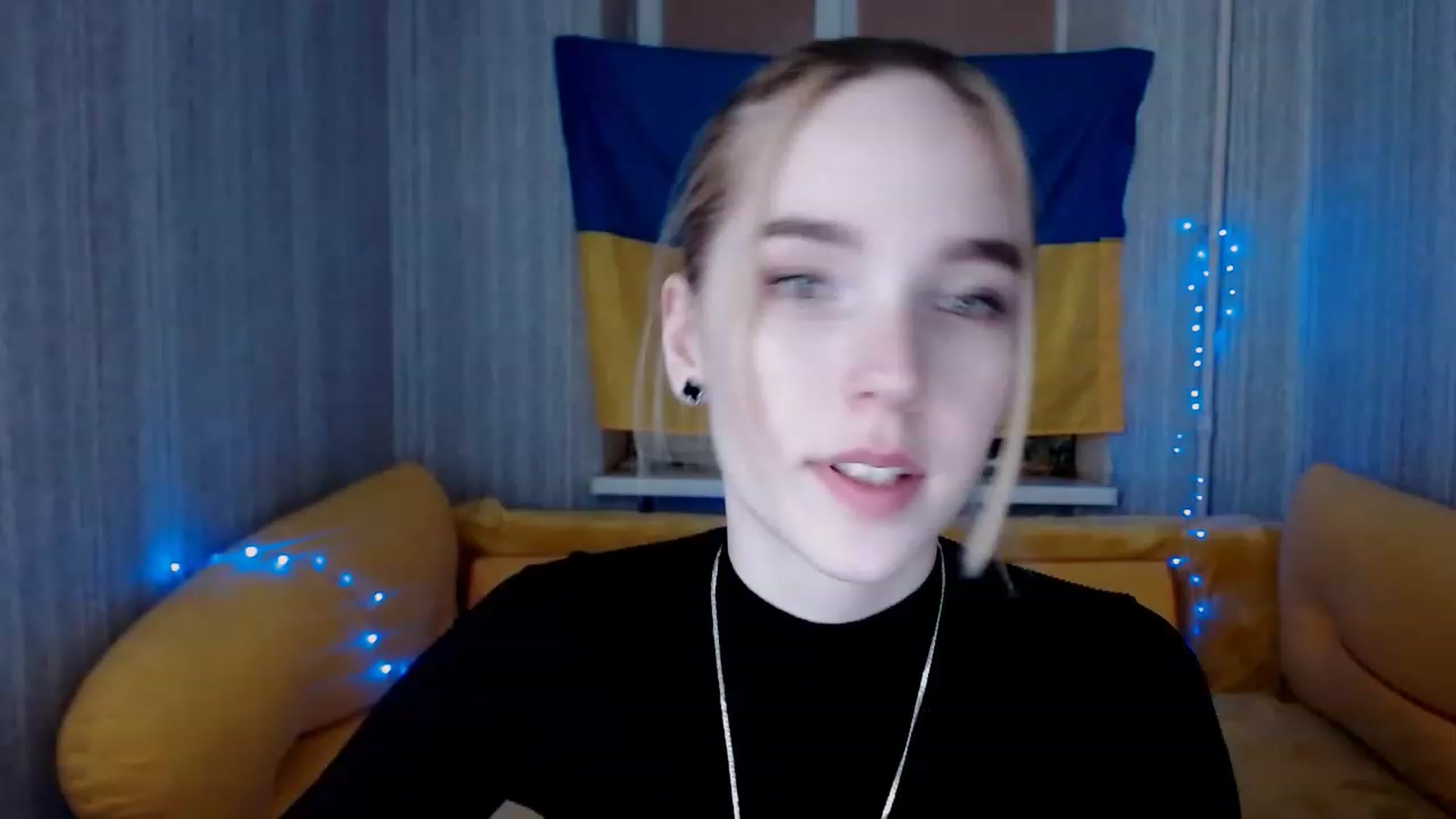 Gallery image thumbnail from EvaRockStar's myfreecams stream on, 03/13/2023, 19:09 image 17 of 20