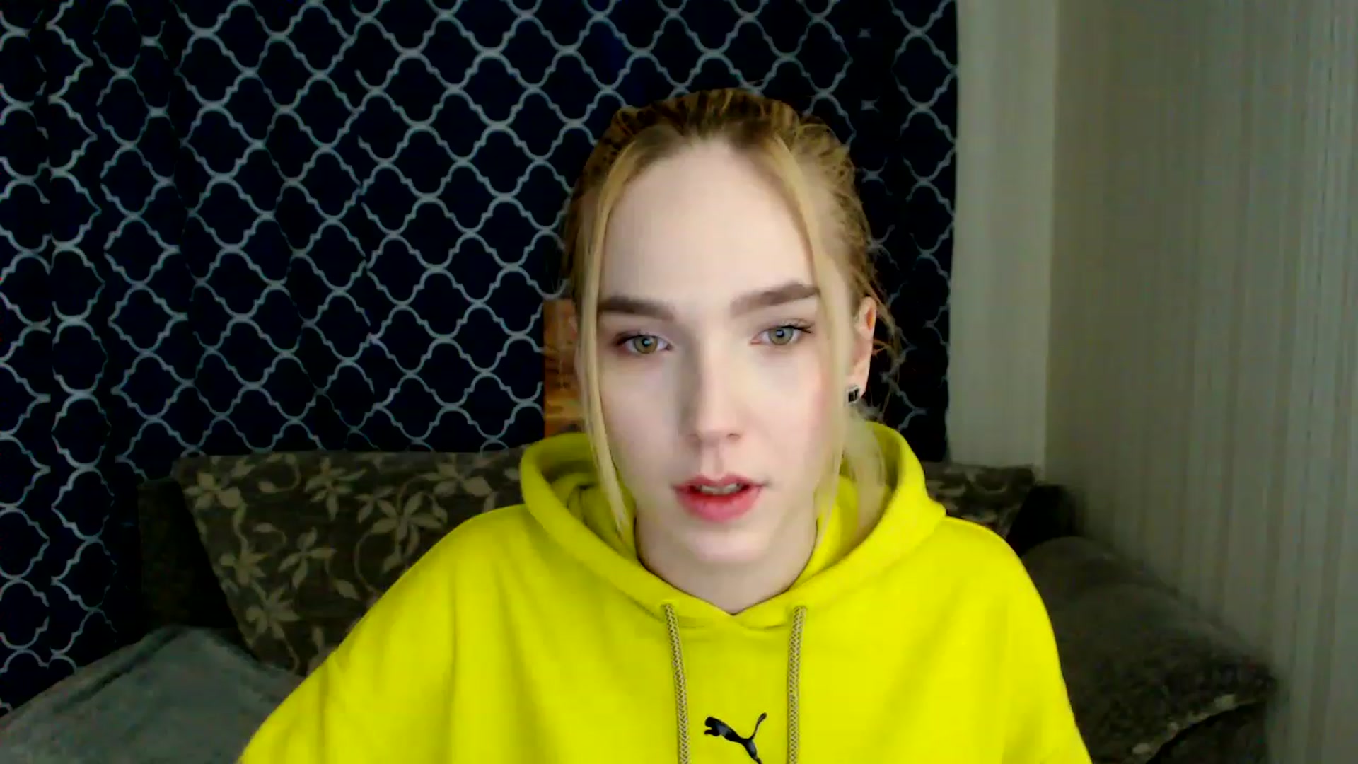 Gallery image thumbnail from EvaRockStar's myfreecams stream on, 03/16/2023, 09:53 image 4 of 20