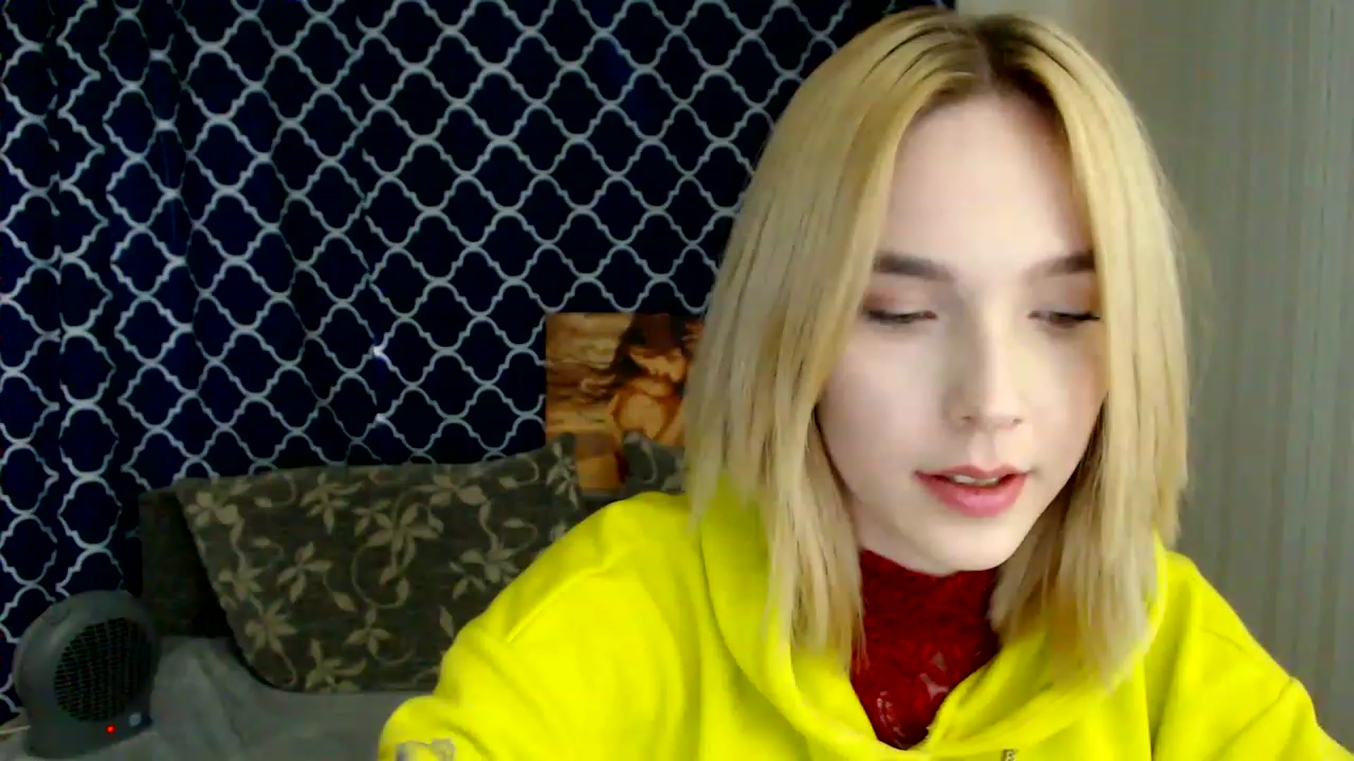 Gallery image thumbnail from EvaRockStar's myfreecams stream on, 03/16/2023, 10:28 image 8 of 20