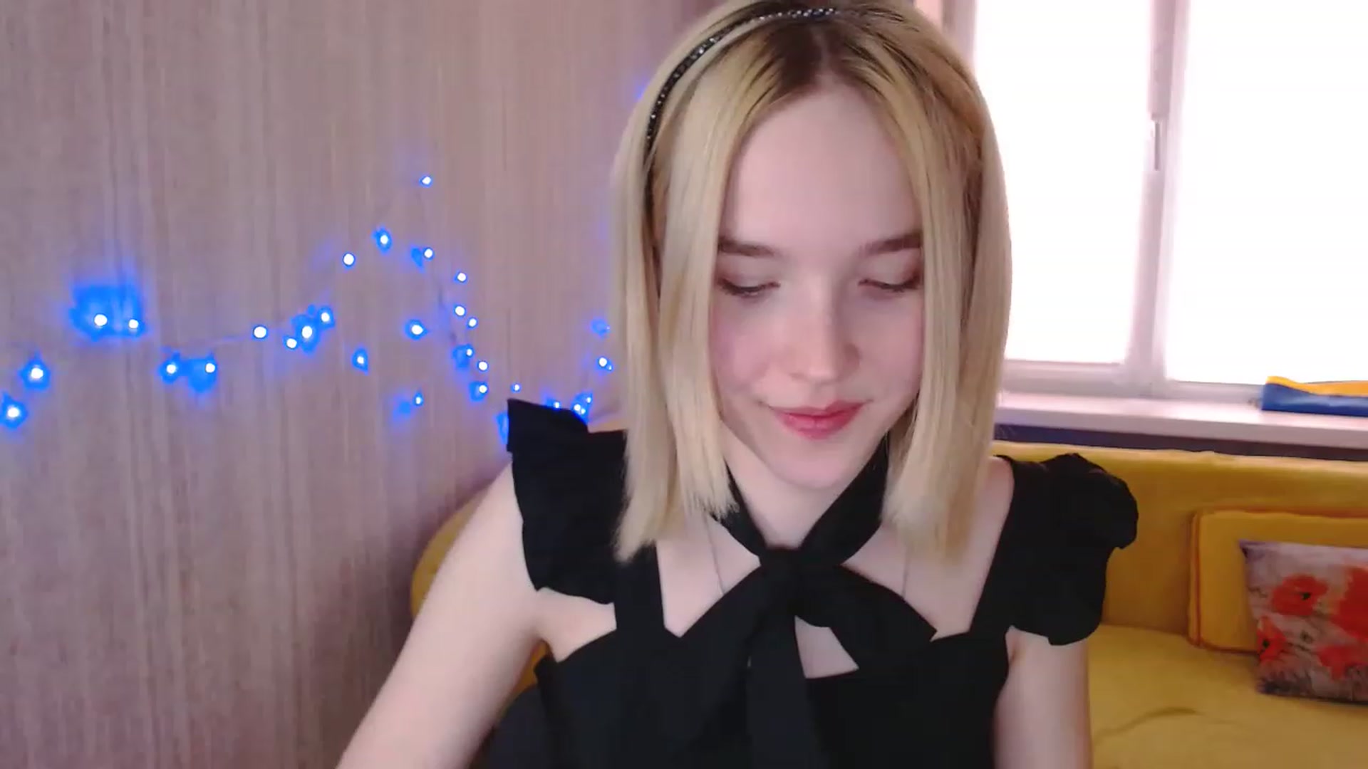 Gallery image thumbnail from EvaRockStar's myfreecams stream on, 03/23/2023, 14:38 image 14 of 20