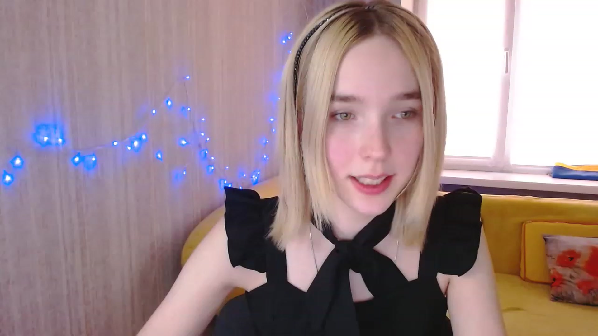 Gallery image thumbnail from EvaRockStar's myfreecams stream on, 03/23/2023, 14:38 image 6 of 20