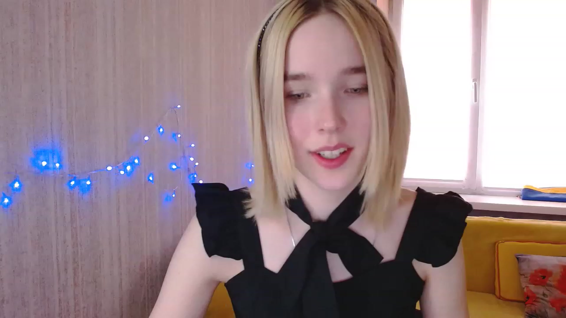Gallery image thumbnail from EvaRockStar's myfreecams stream on, 03/23/2023, 14:38 image 1 of 20