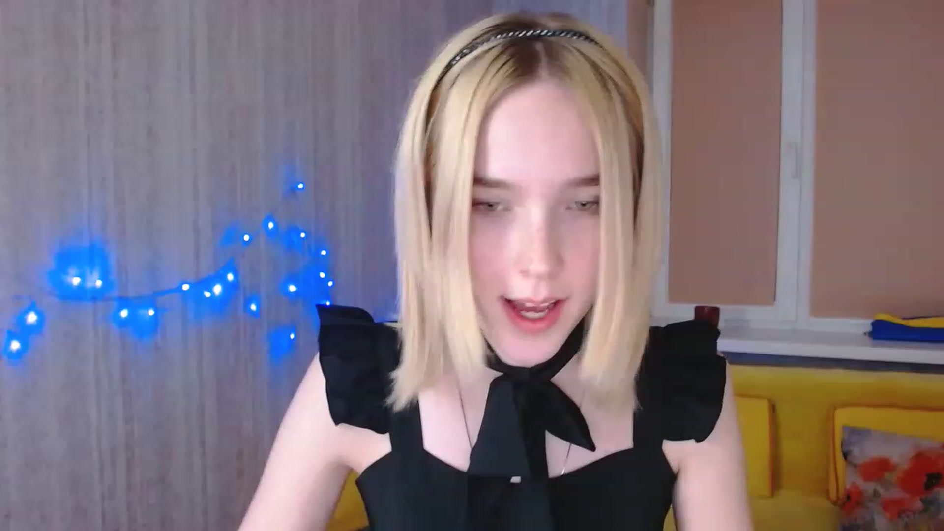 Gallery image thumbnail from EvaRockStar's myfreecams stream on, 03/23/2023, 16:41 image 5 of 20