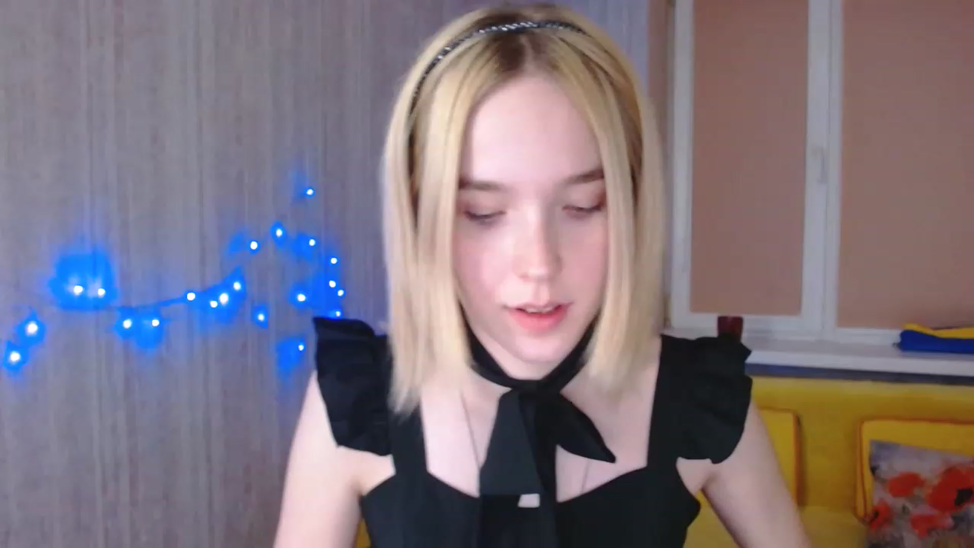 Gallery image thumbnail from EvaRockStar's myfreecams stream on, 03/23/2023, 16:41 image 4 of 20