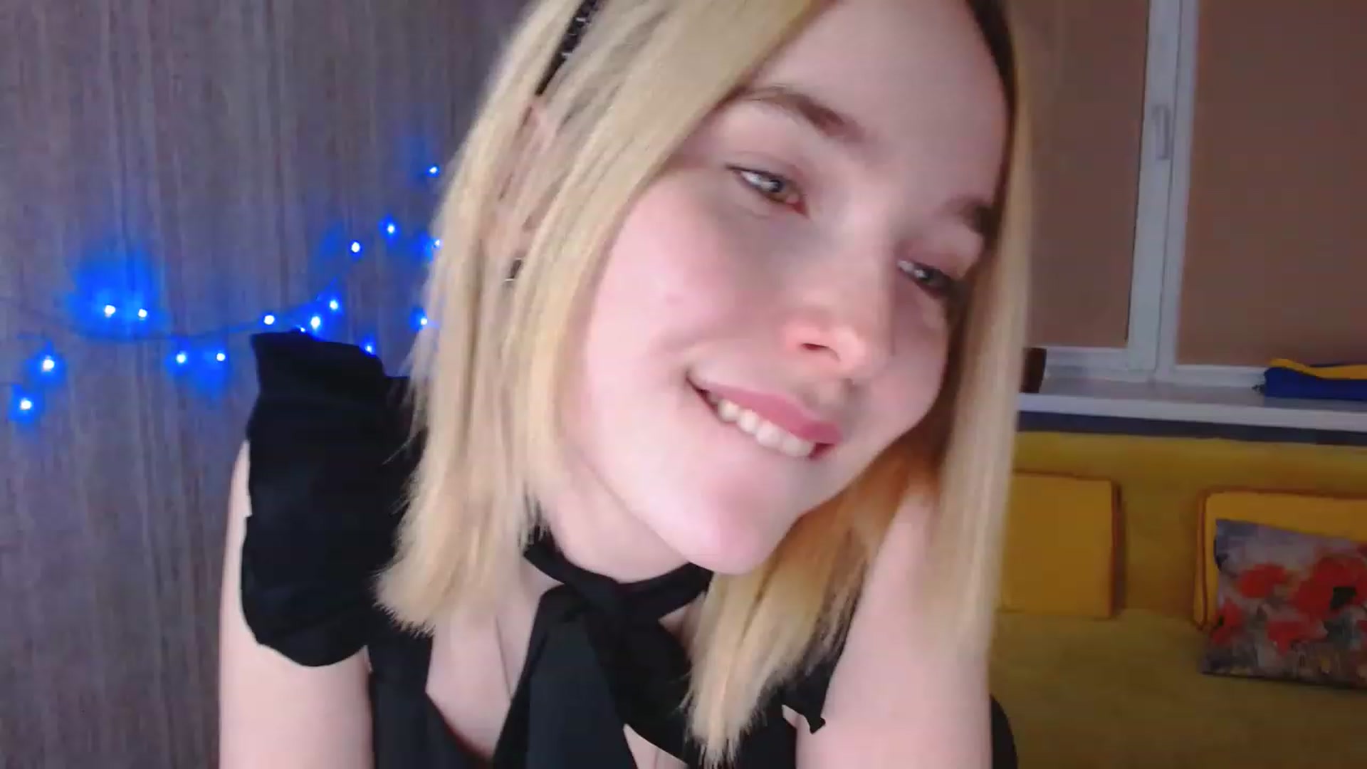 Gallery image thumbnail from EvaRockStar's myfreecams stream on, 03/23/2023, 16:41 image 15 of 20