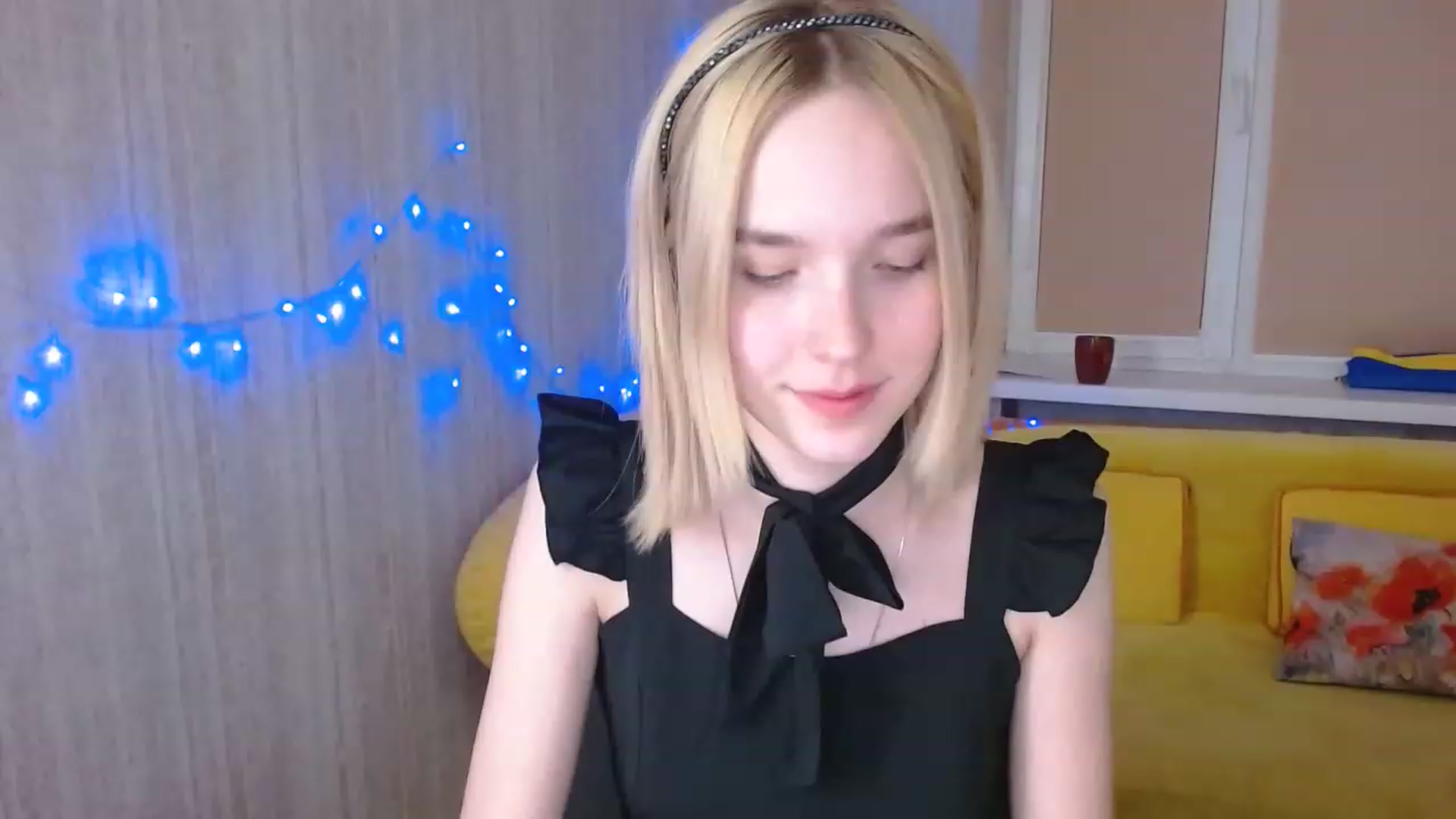Gallery image thumbnail from EvaRockStar's myfreecams stream on, 03/23/2023, 16:41 image 18 of 20