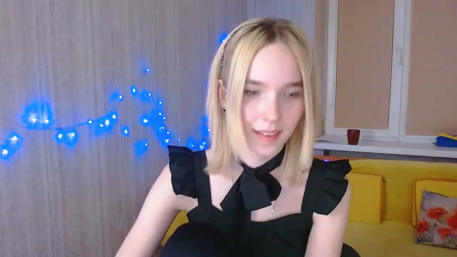 Gallery image thumbnail from EvaRockStar's myfreecams stream on, 03/23/2023, 19:17 image 2 of 20