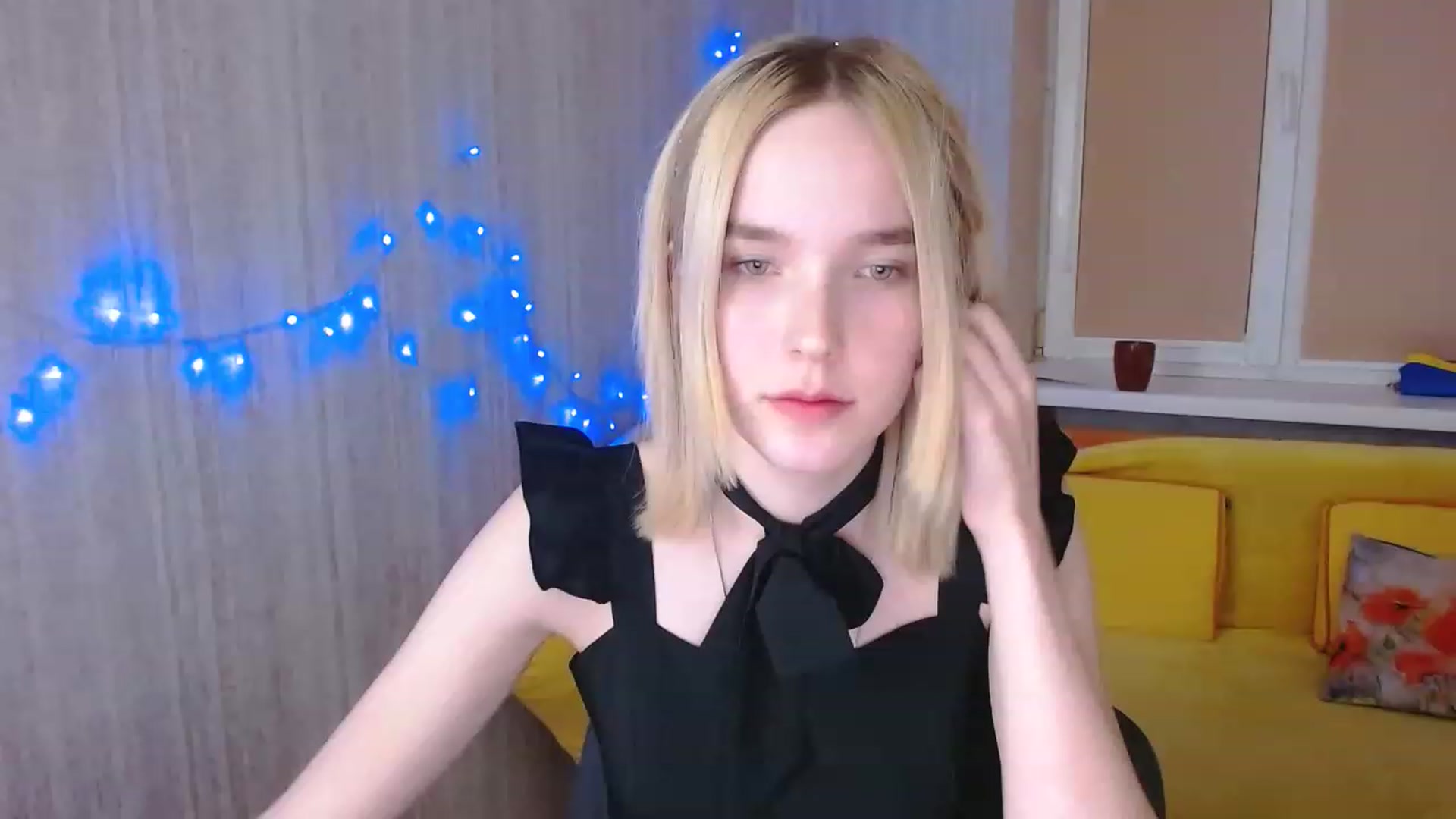 Gallery image thumbnail from EvaRockStar's myfreecams stream on, 03/23/2023, 19:17 image 6 of 20
