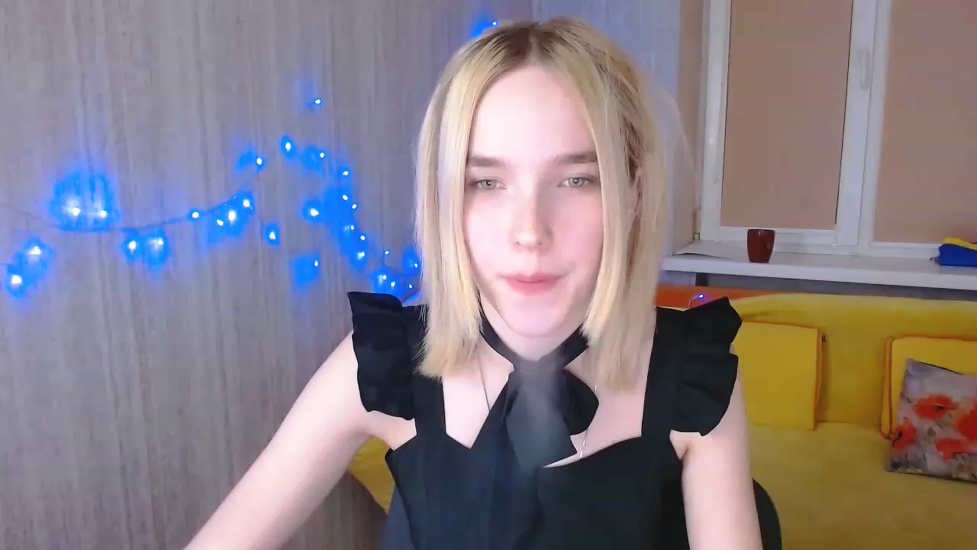 Gallery image thumbnail from EvaRockStar's myfreecams stream on, 03/23/2023, 19:17 image 7 of 20