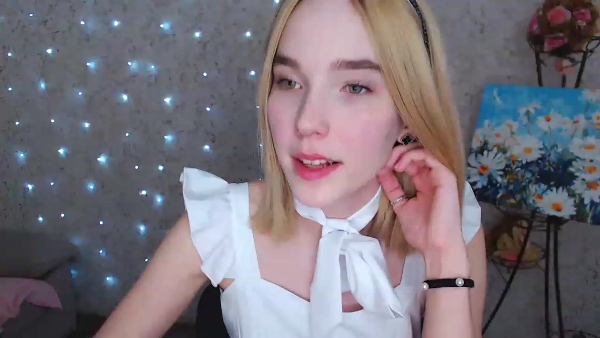 Gallery image thumbnail from EvaRockStar's myfreecams stream on, 03/24/2023, 15:41 image 11 of 20