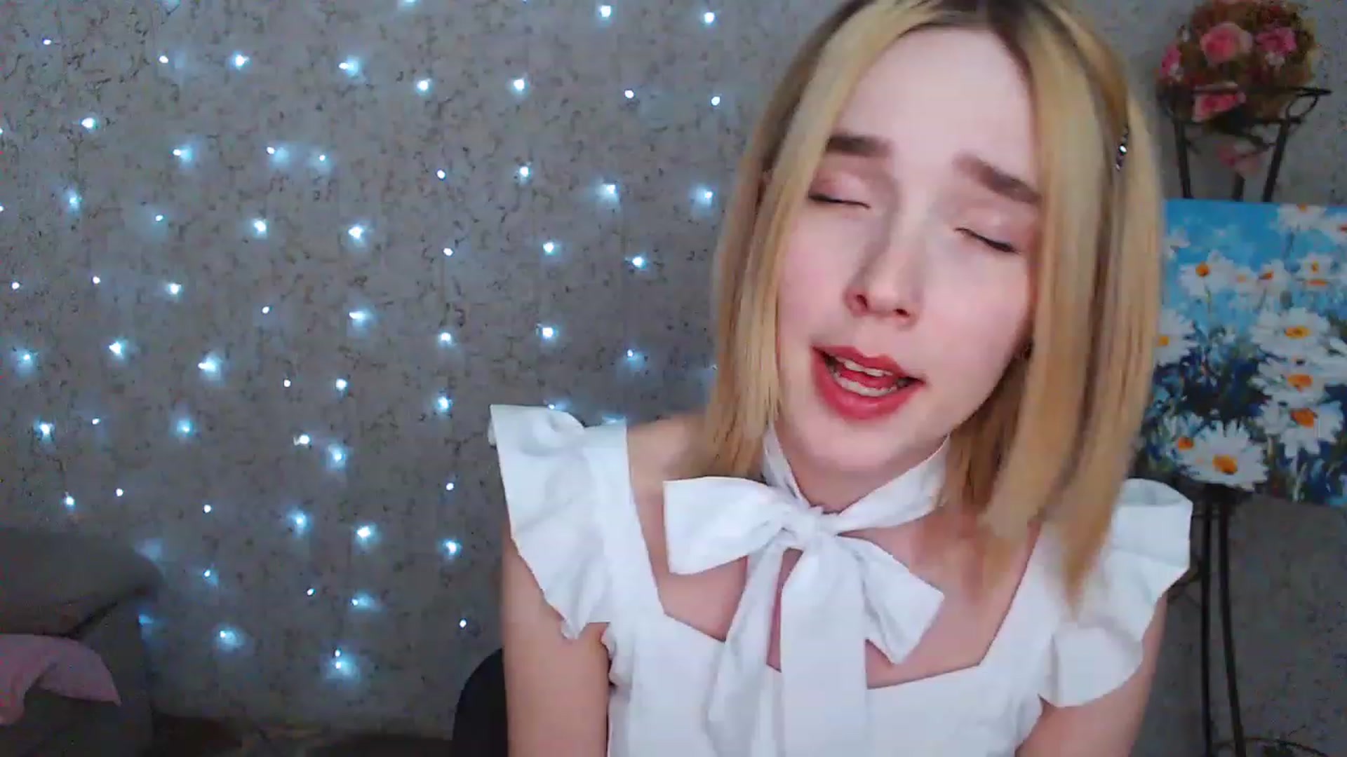 Gallery image thumbnail from EvaRockStar's myfreecams stream on, 03/24/2023, 17:31 image 8 of 20