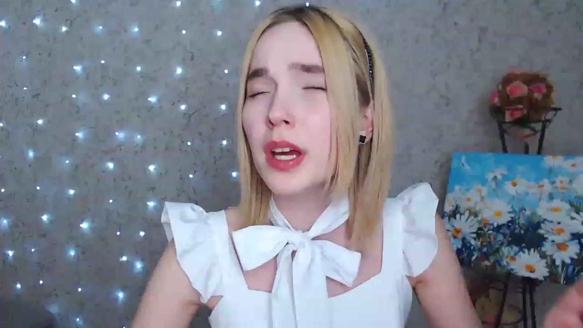 Gallery image thumbnail from EvaRockStar's myfreecams stream on, 03/24/2023, 17:31 image 4 of 20