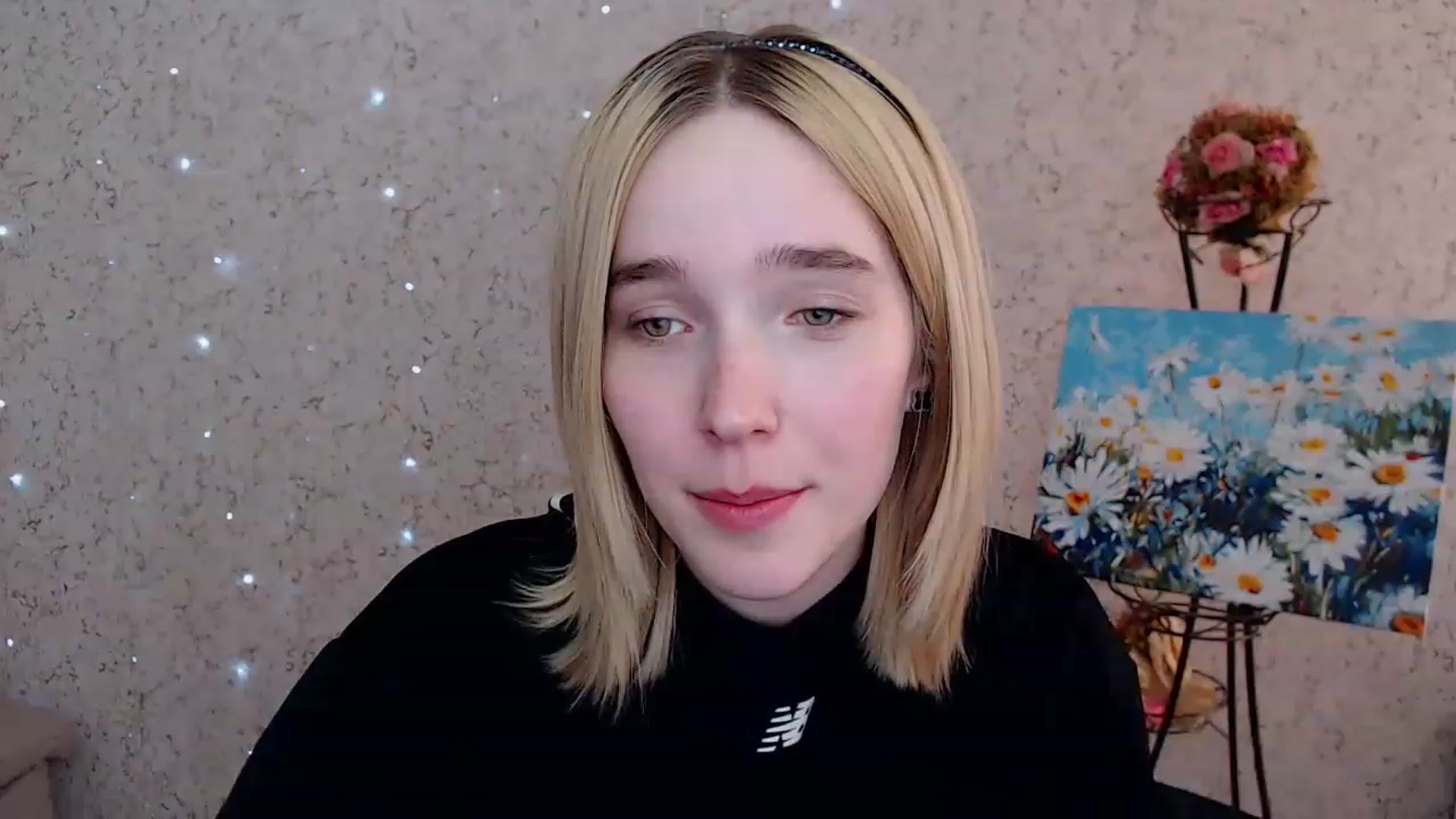 Gallery image thumbnail from EvaRockStar's myfreecams stream on, 03/25/2023, 11:52 image 15 of 20