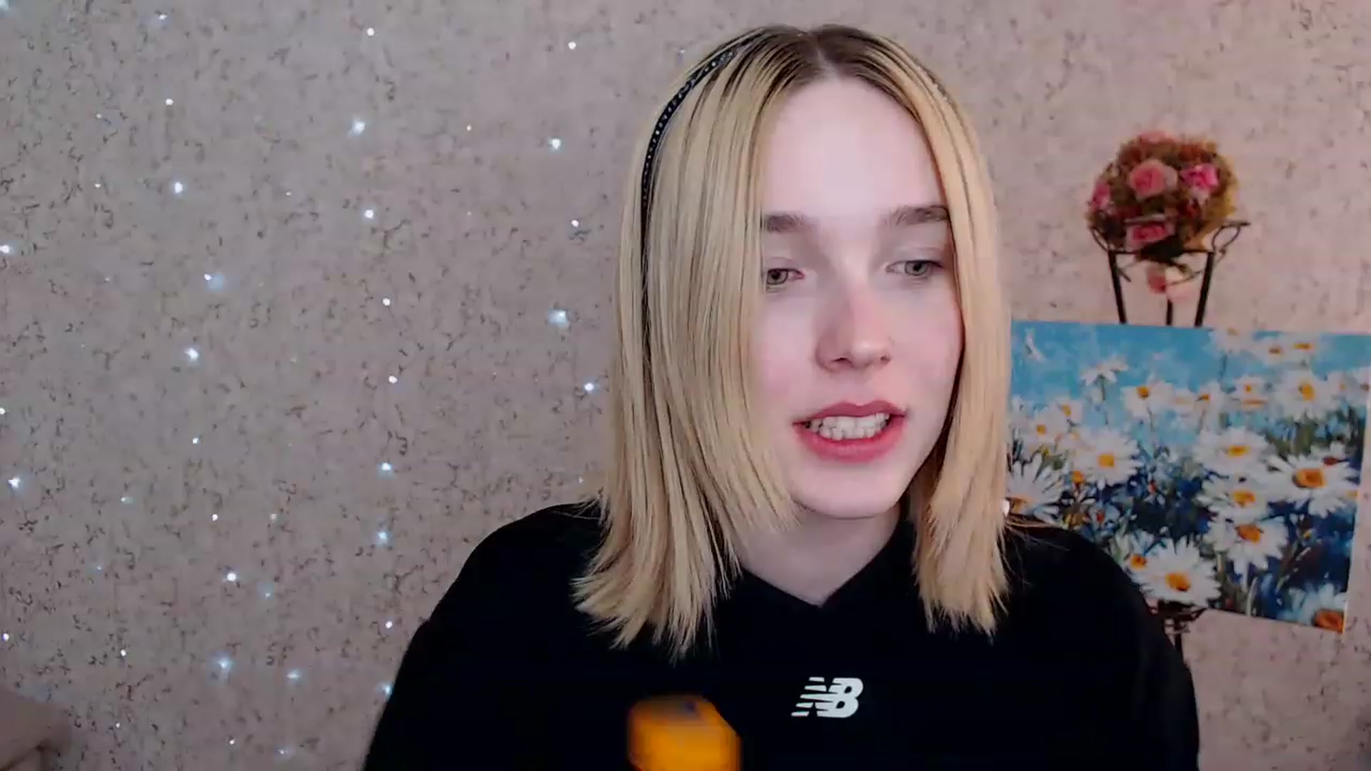 Gallery image thumbnail from EvaRockStar's myfreecams stream on, 03/25/2023, 11:52 image 14 of 20