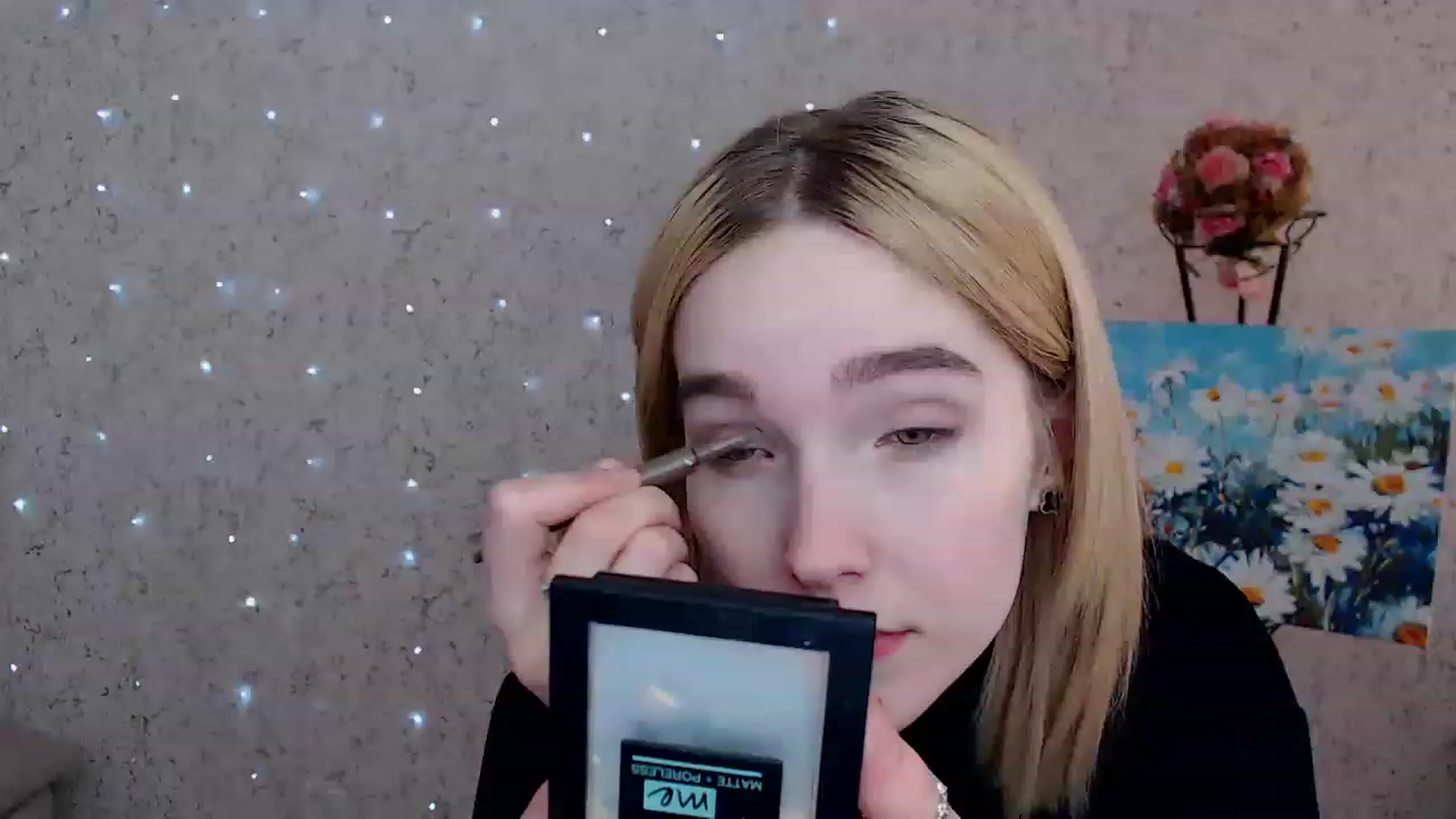 Gallery image thumbnail from EvaRockStar's myfreecams stream on, 03/25/2023, 12:09 image 4 of 20