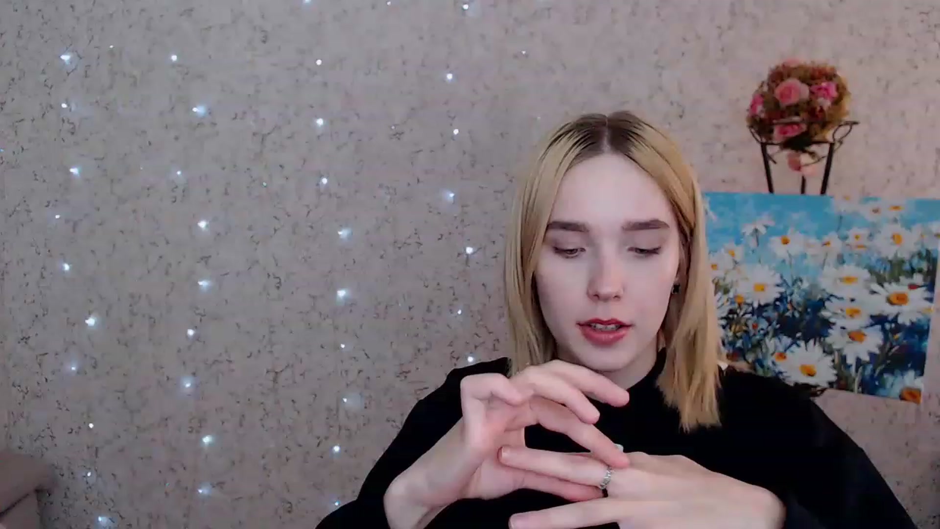 Gallery image thumbnail from EvaRockStar's myfreecams stream on, 03/25/2023, 12:09 image 13 of 20