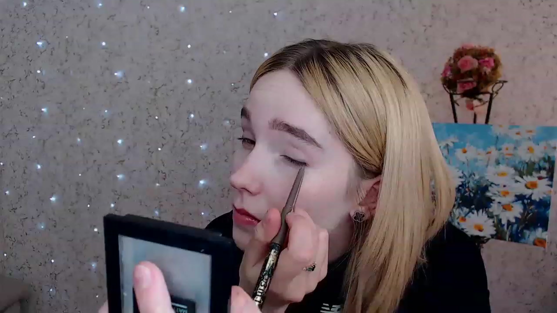 Gallery image thumbnail from EvaRockStar's myfreecams stream on, 03/25/2023, 12:09 image 3 of 20