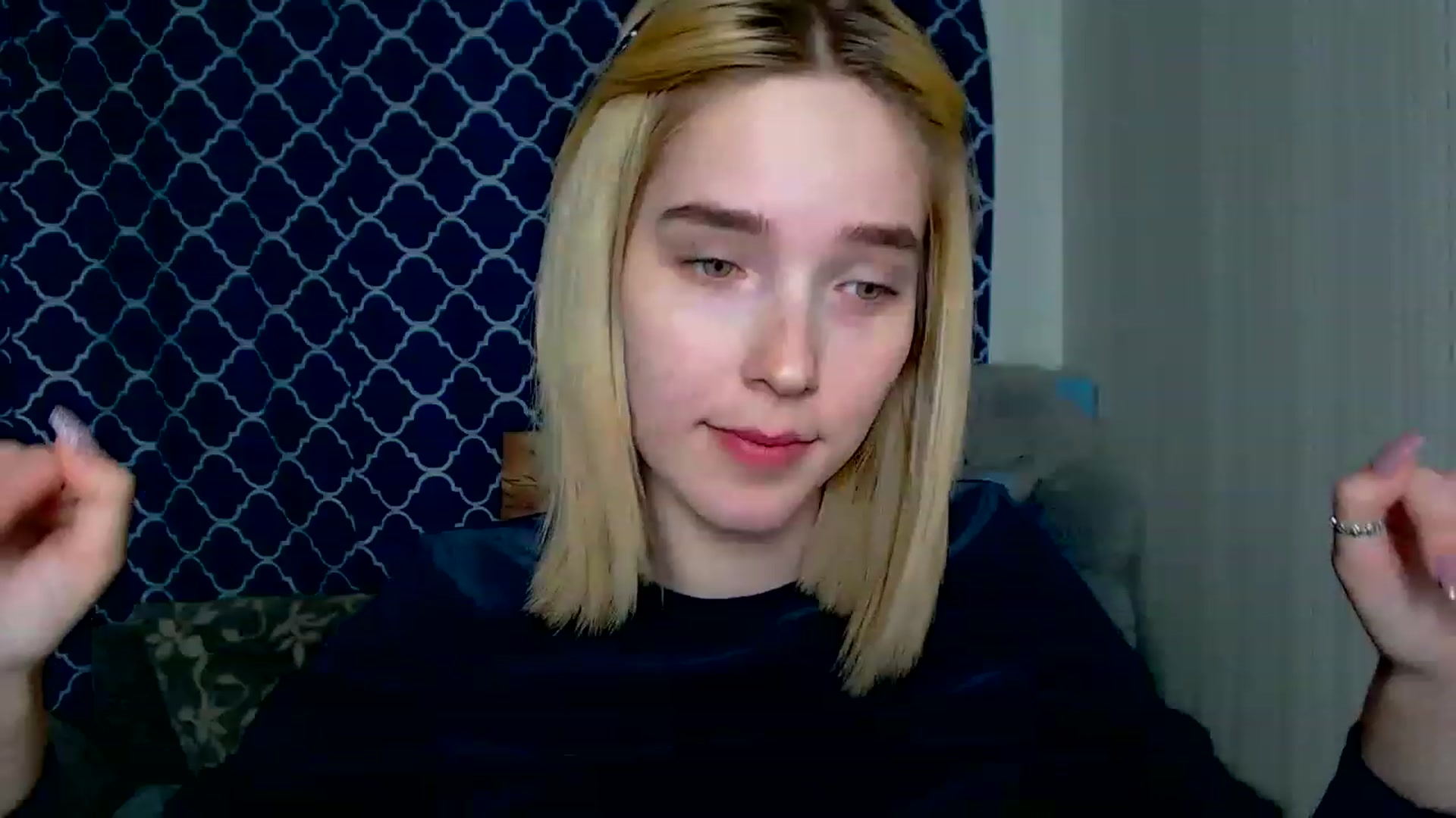 Gallery image thumbnail from EvaRockStar's myfreecams stream on, 03/26/2023, 10:45 image 19 of 20