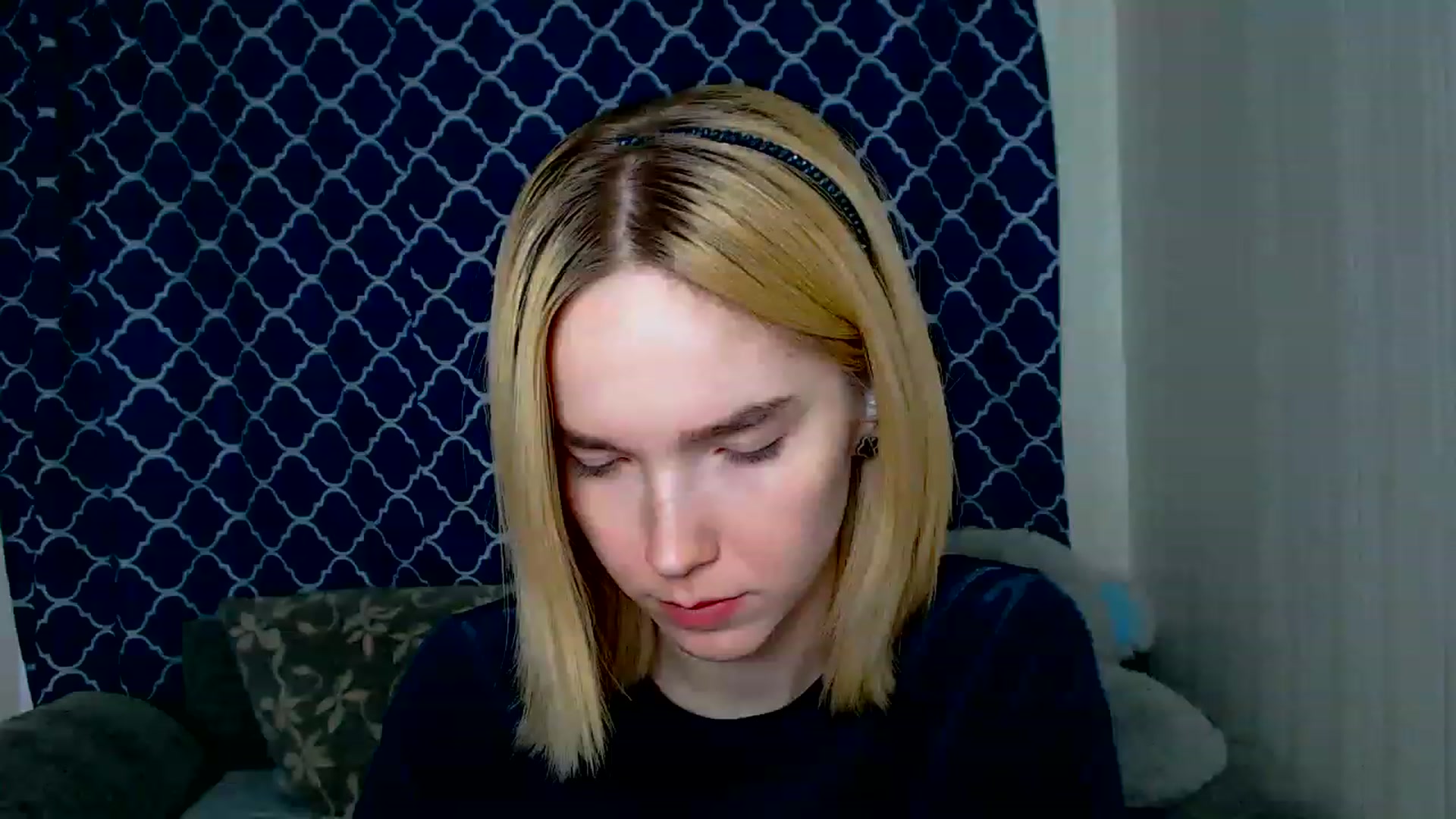 Gallery image thumbnail from EvaRockStar's myfreecams stream on, 03/26/2023, 10:45 image 2 of 20