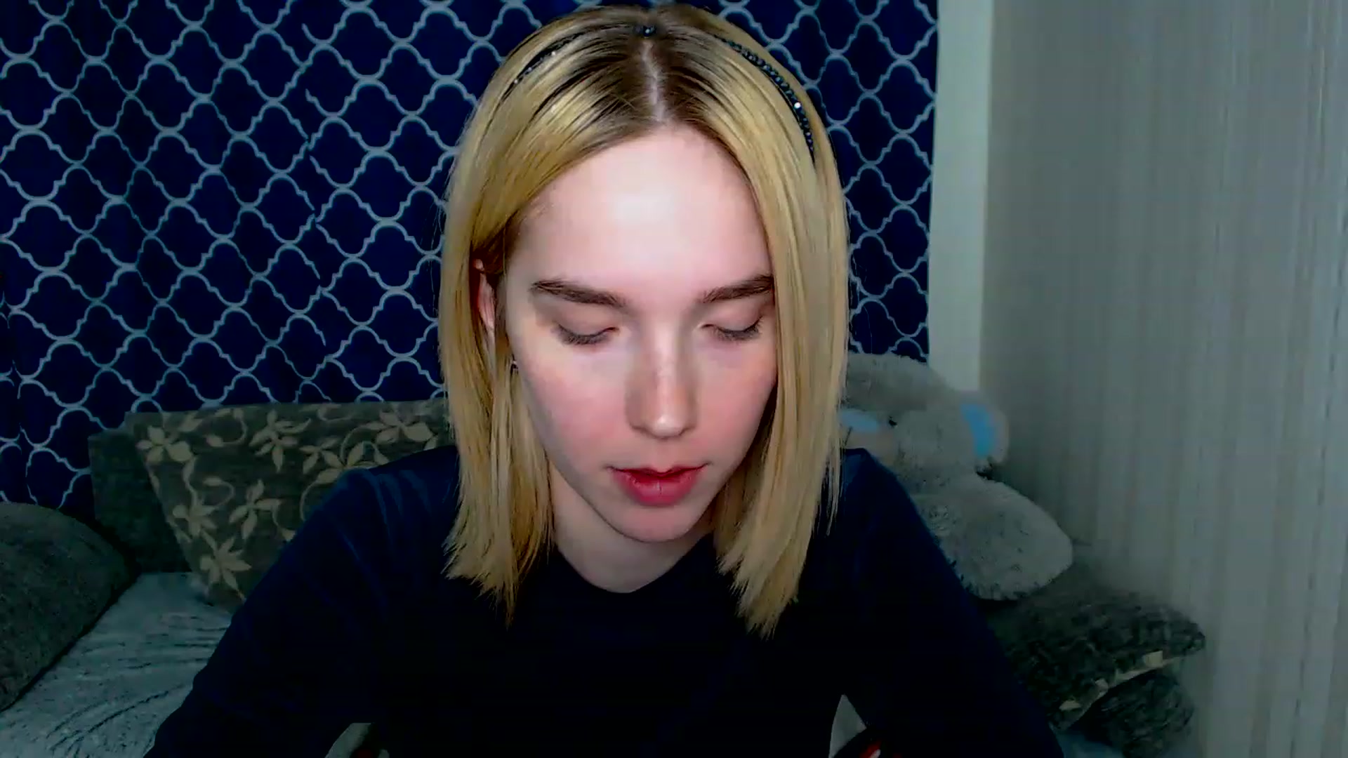Gallery image thumbnail from EvaRockStar's myfreecams stream on, 03/26/2023, 10:45 image 14 of 20