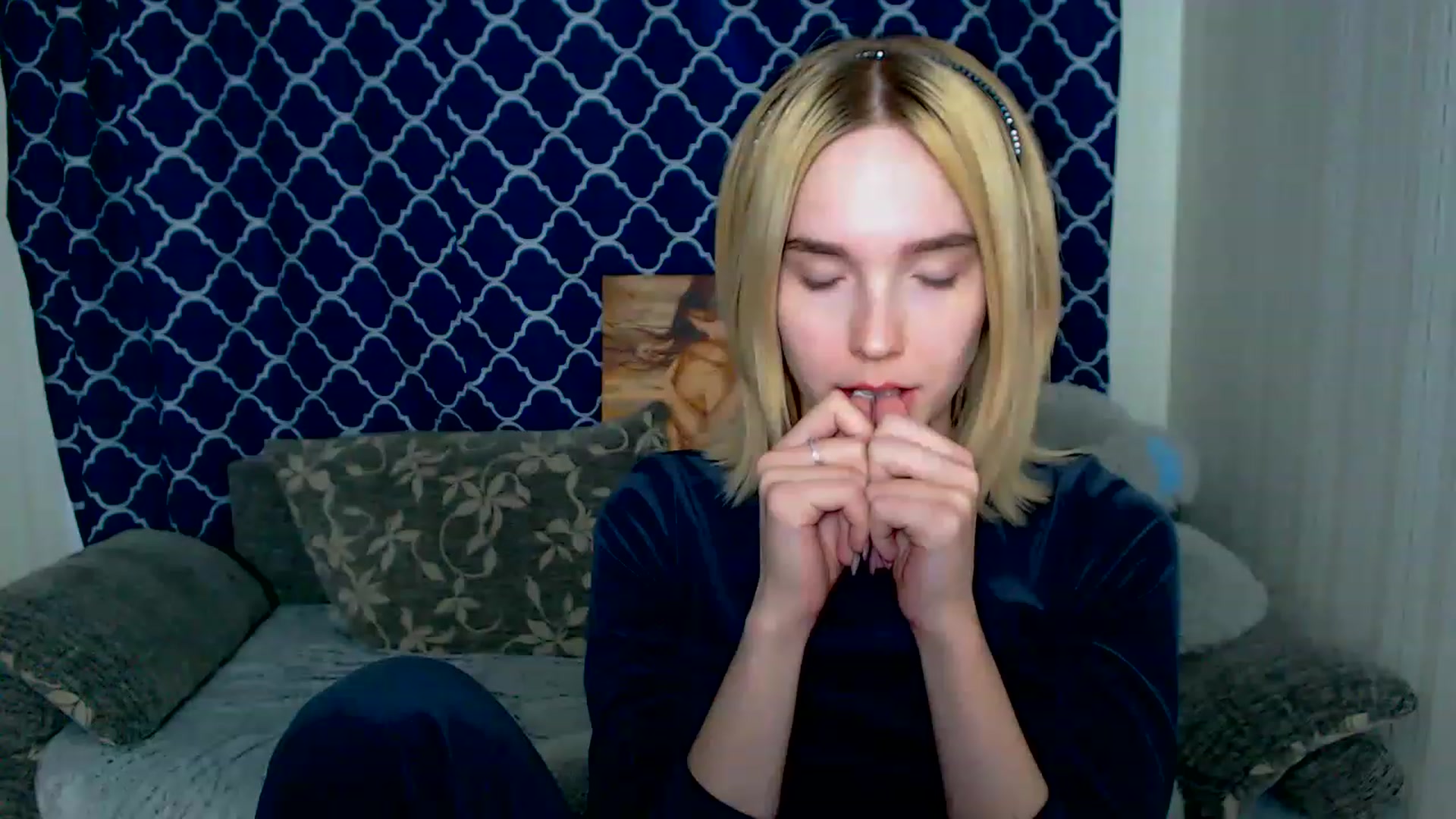 Gallery image thumbnail from EvaRockStar's myfreecams stream on, 03/26/2023, 10:45 image 9 of 20
