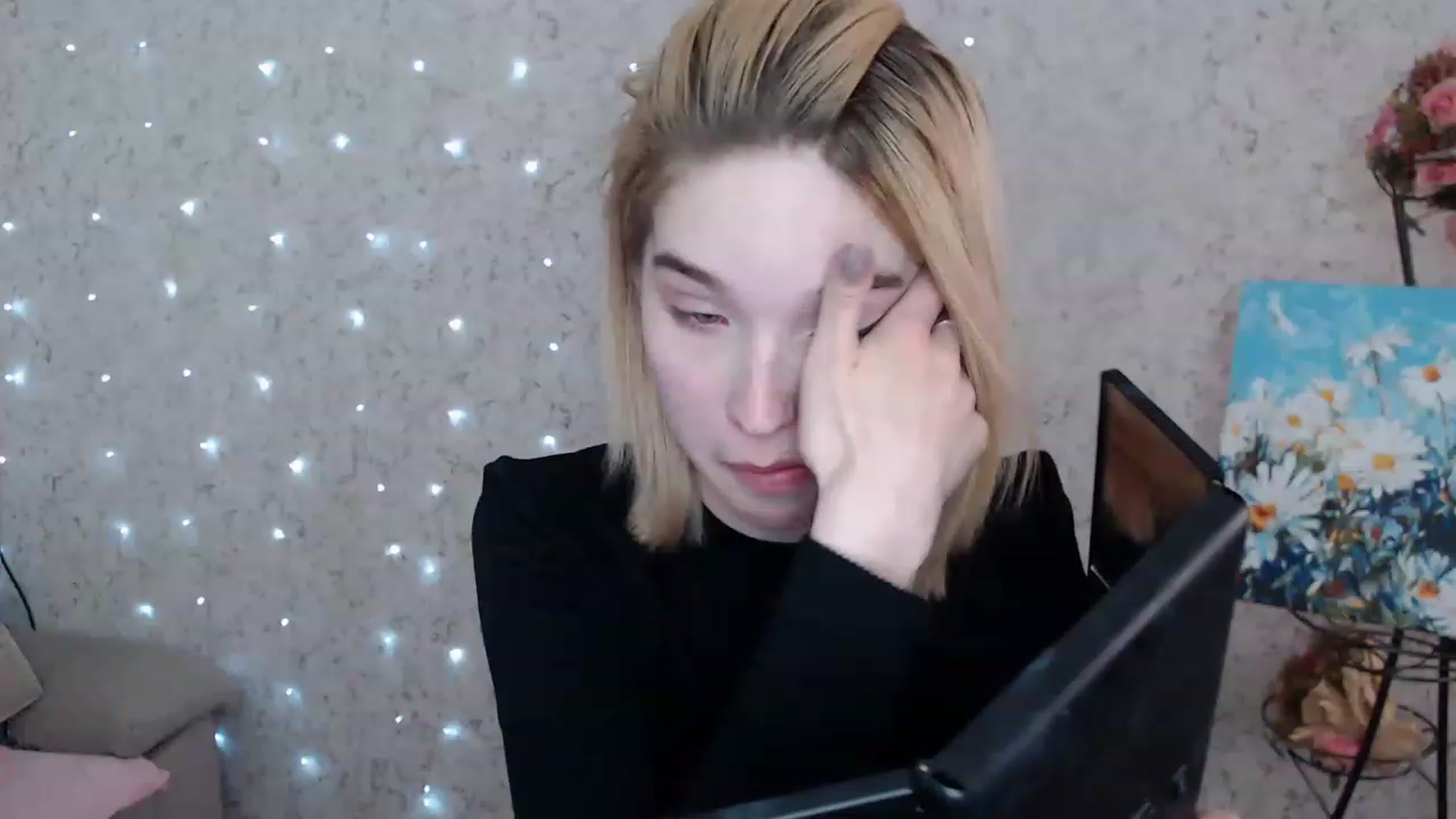 Gallery image thumbnail from EvaRockStar's myfreecams stream on, 03/27/2023, 14:23 image 20 of 20