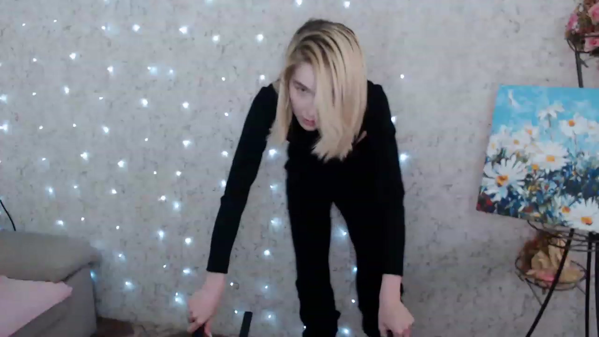 Gallery image thumbnail from EvaRockStar's myfreecams stream on, 03/27/2023, 14:23 image 16 of 20