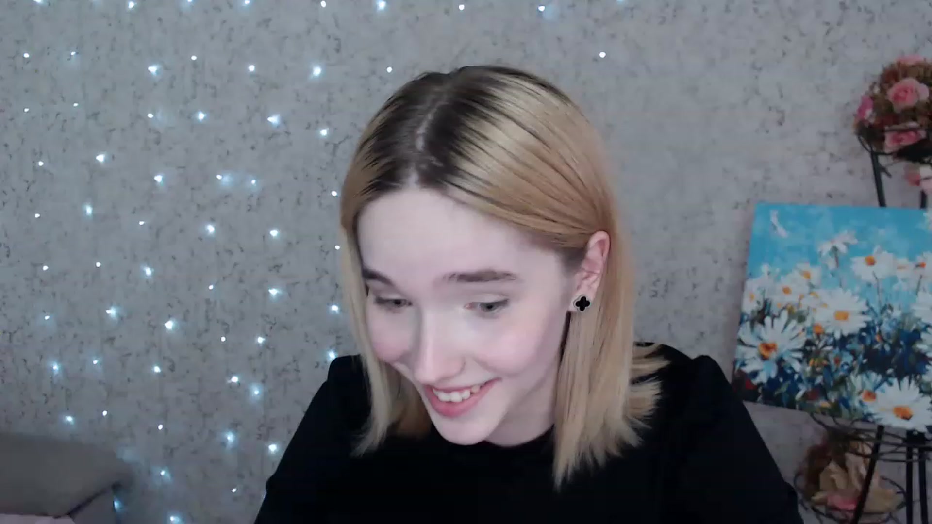 Gallery image thumbnail from EvaRockStar's myfreecams stream on, 03/27/2023, 14:23 image 8 of 20