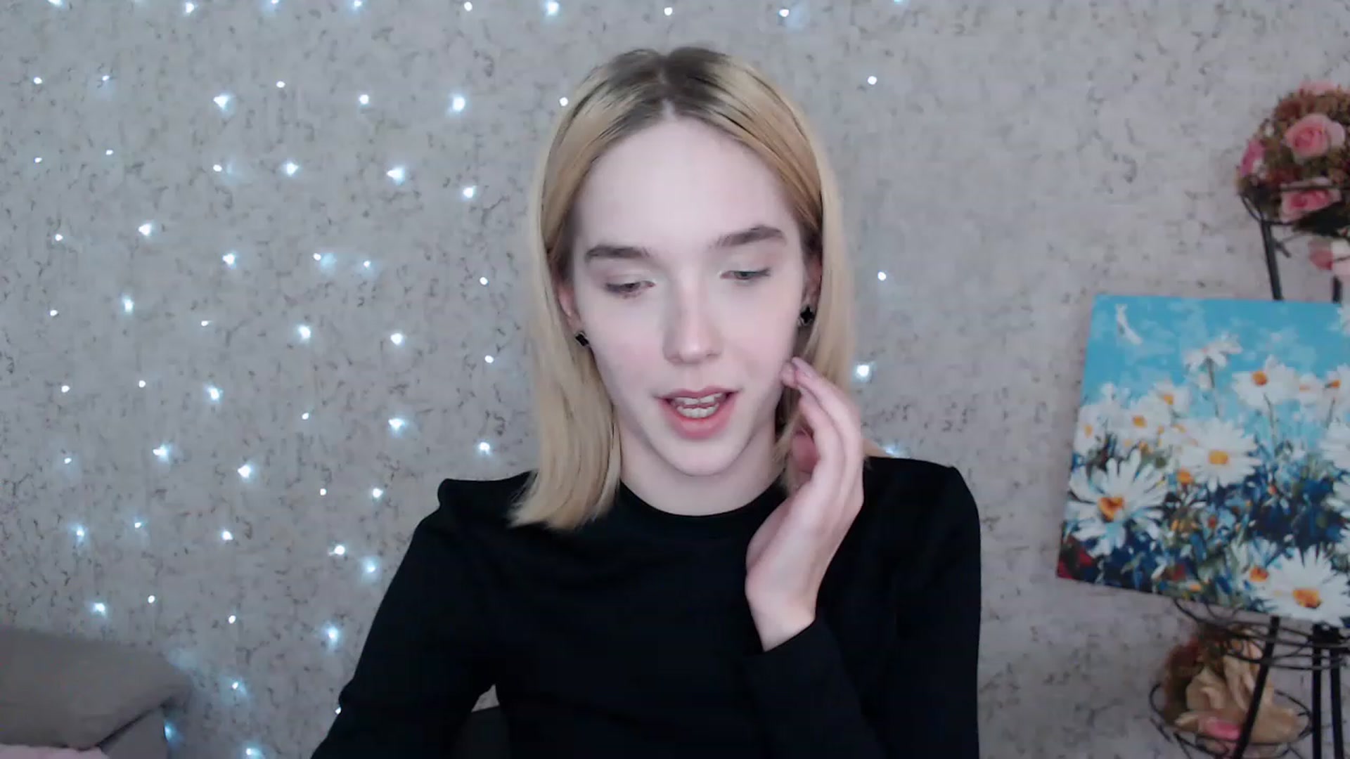 Gallery image thumbnail from EvaRockStar's myfreecams stream on, 03/27/2023, 14:23 image 7 of 20