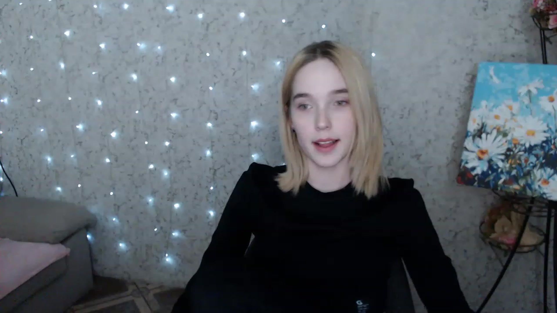 Gallery image thumbnail from EvaRockStar's myfreecams stream on, 03/27/2023, 17:11 image 10 of 20