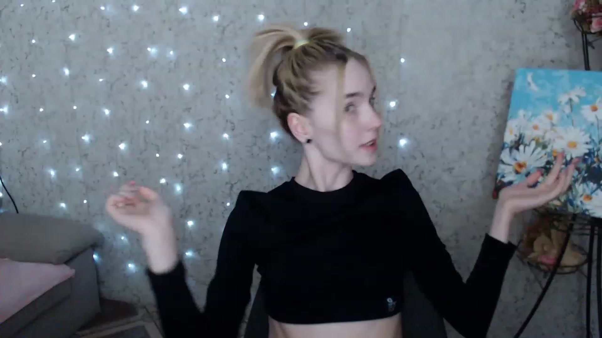 Gallery image thumbnail from EvaRockStar's myfreecams stream on, 03/27/2023, 17:11 image 17 of 20
