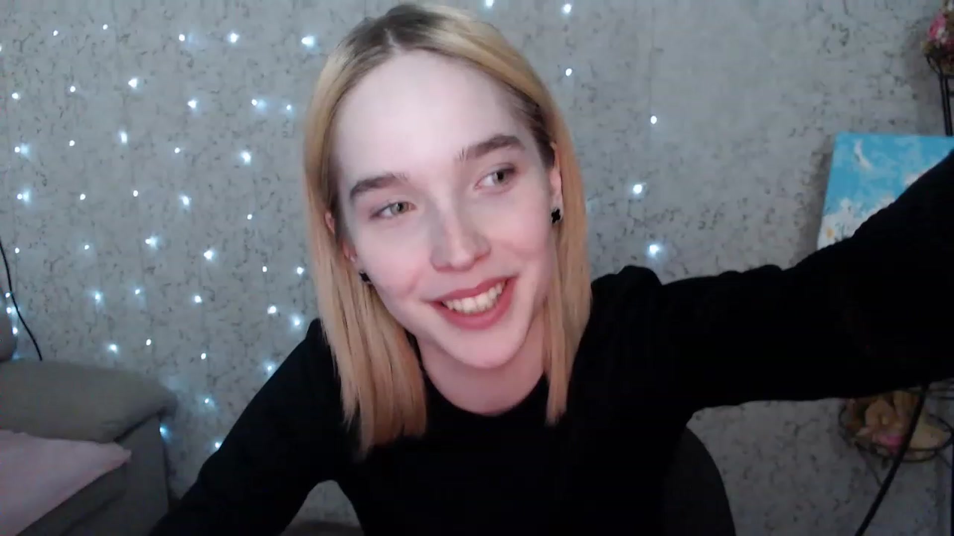 Gallery image thumbnail from EvaRockStar's myfreecams stream on, 03/27/2023, 17:11 image 8 of 20