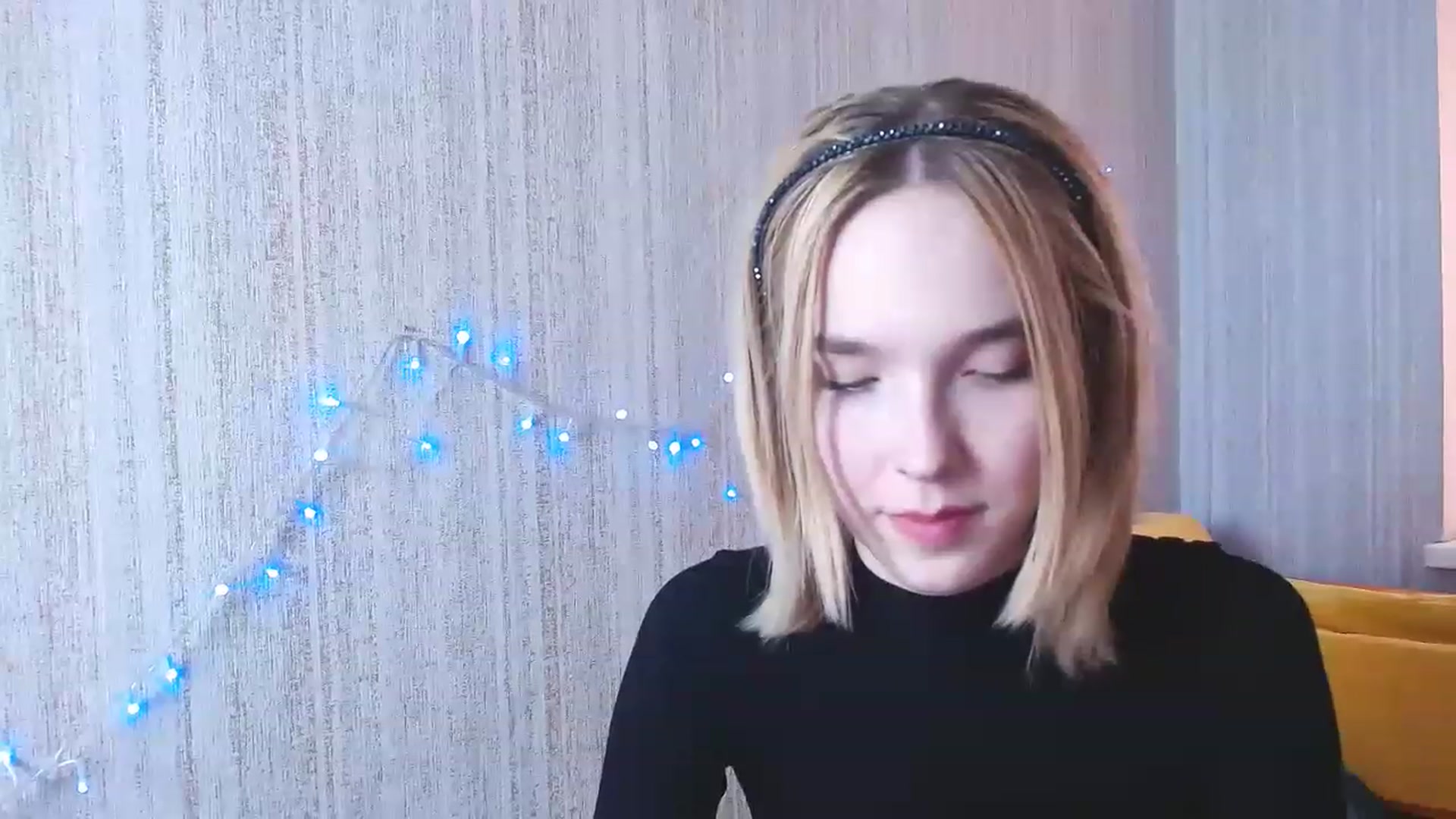 Gallery image thumbnail from EvaRockStar's myfreecams stream on, 03/28/2023, 11:09 image 20 of 20