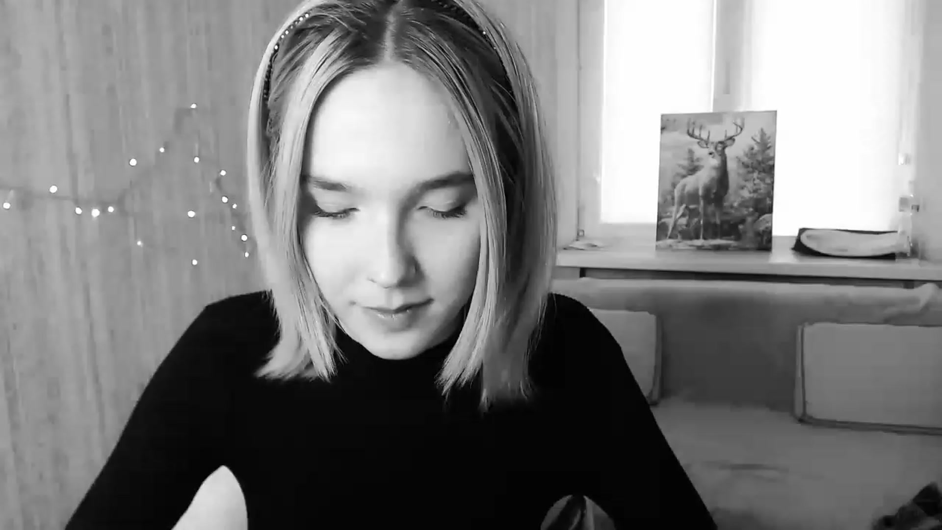 Gallery image thumbnail from EvaRockStar's myfreecams stream on, 03/28/2023, 11:09 image 3 of 20