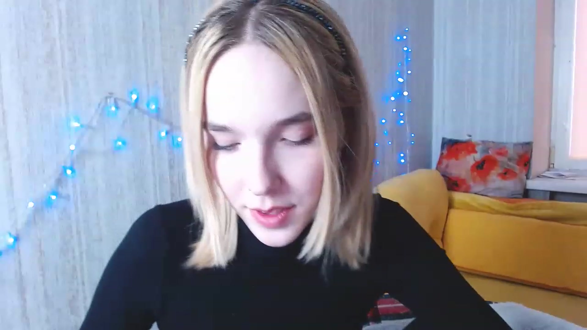 Gallery image thumbnail from EvaRockStar's myfreecams stream on, 03/28/2023, 12:09 image 16 of 20
