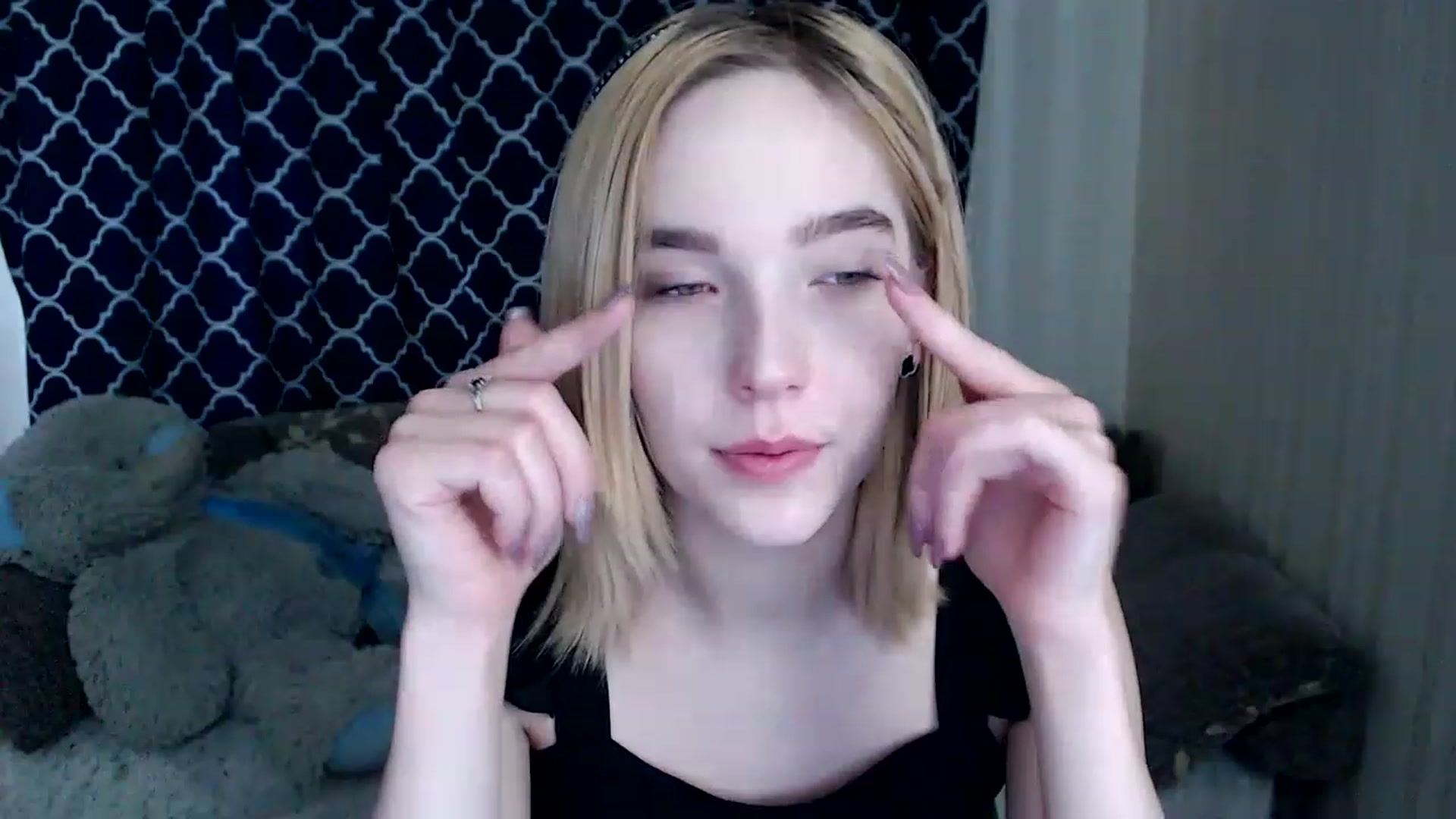 Gallery image thumbnail from EvaRockStar's myfreecams stream on, 03/29/2023, 11:27 image 11 of 20