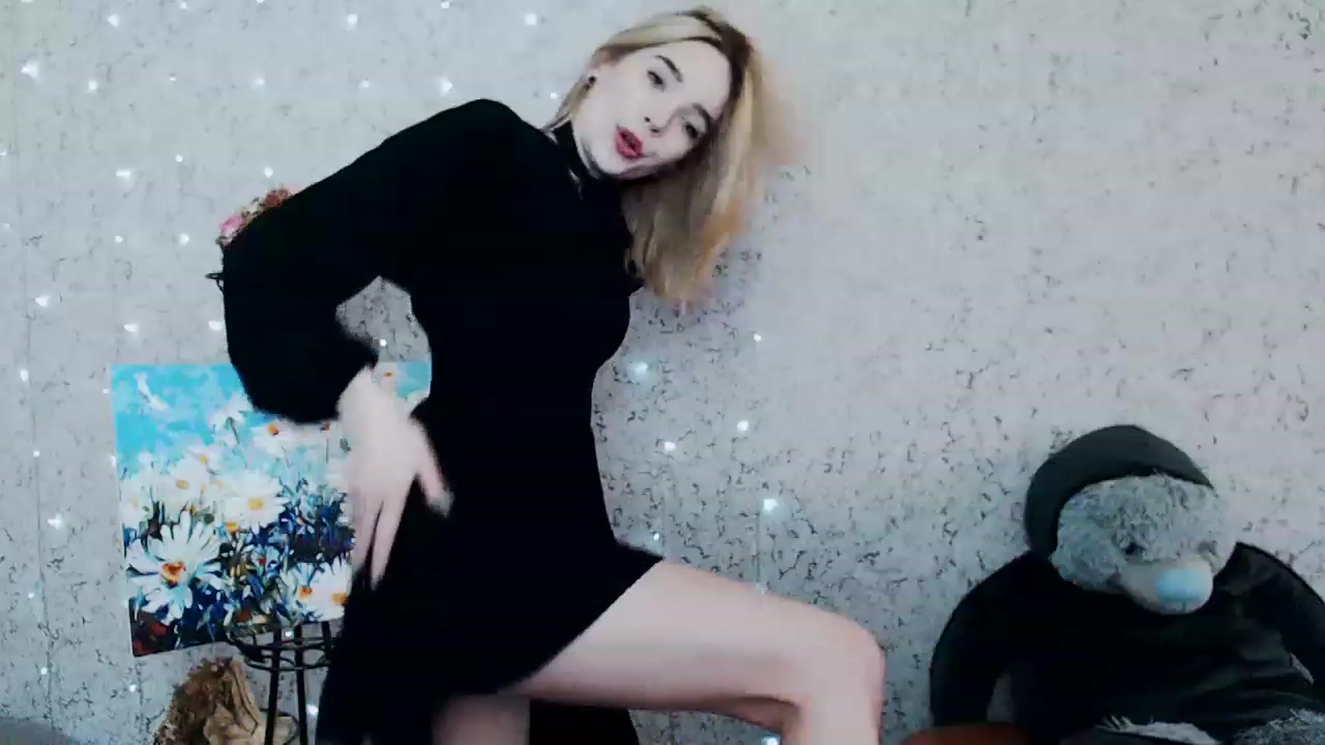 Gallery image thumbnail from EvaRockStar's myfreecams stream on, 03/30/2023, 09:19 image 5 of 20
