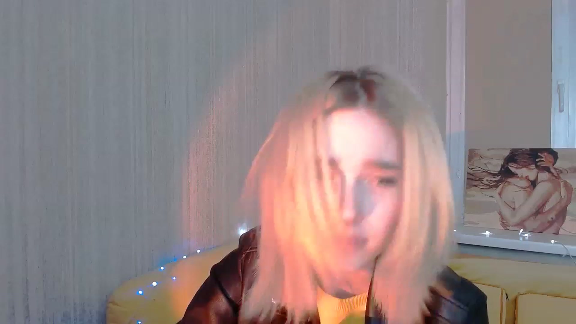 Gallery image thumbnail from EvaRockStar's myfreecams stream on, 04/07/2023, 17:40 image 10 of 20